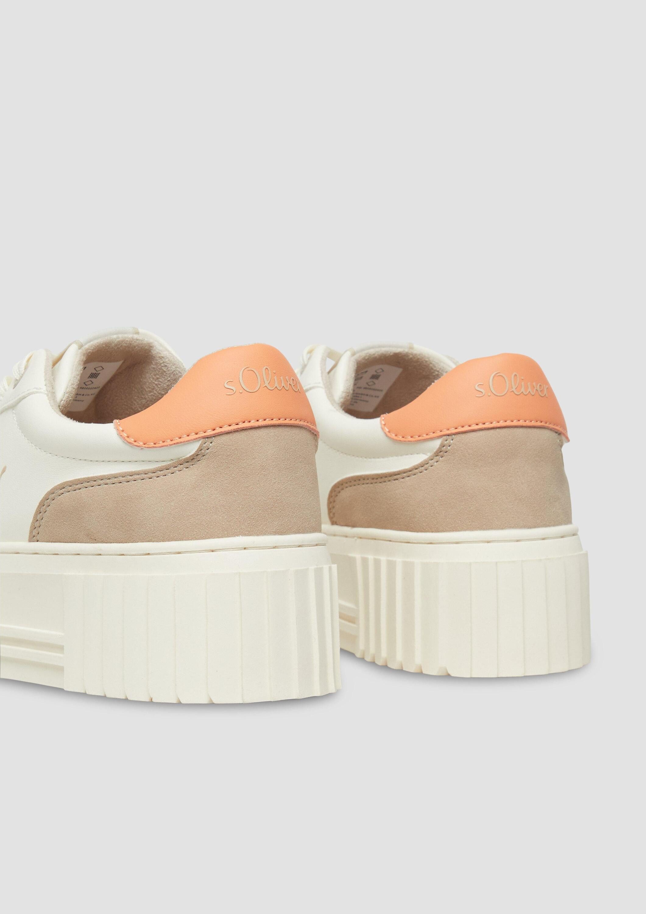 s.Oliver Sneakers Sneaker Sneaker mit Plateau-Sohle und Logo-Detail