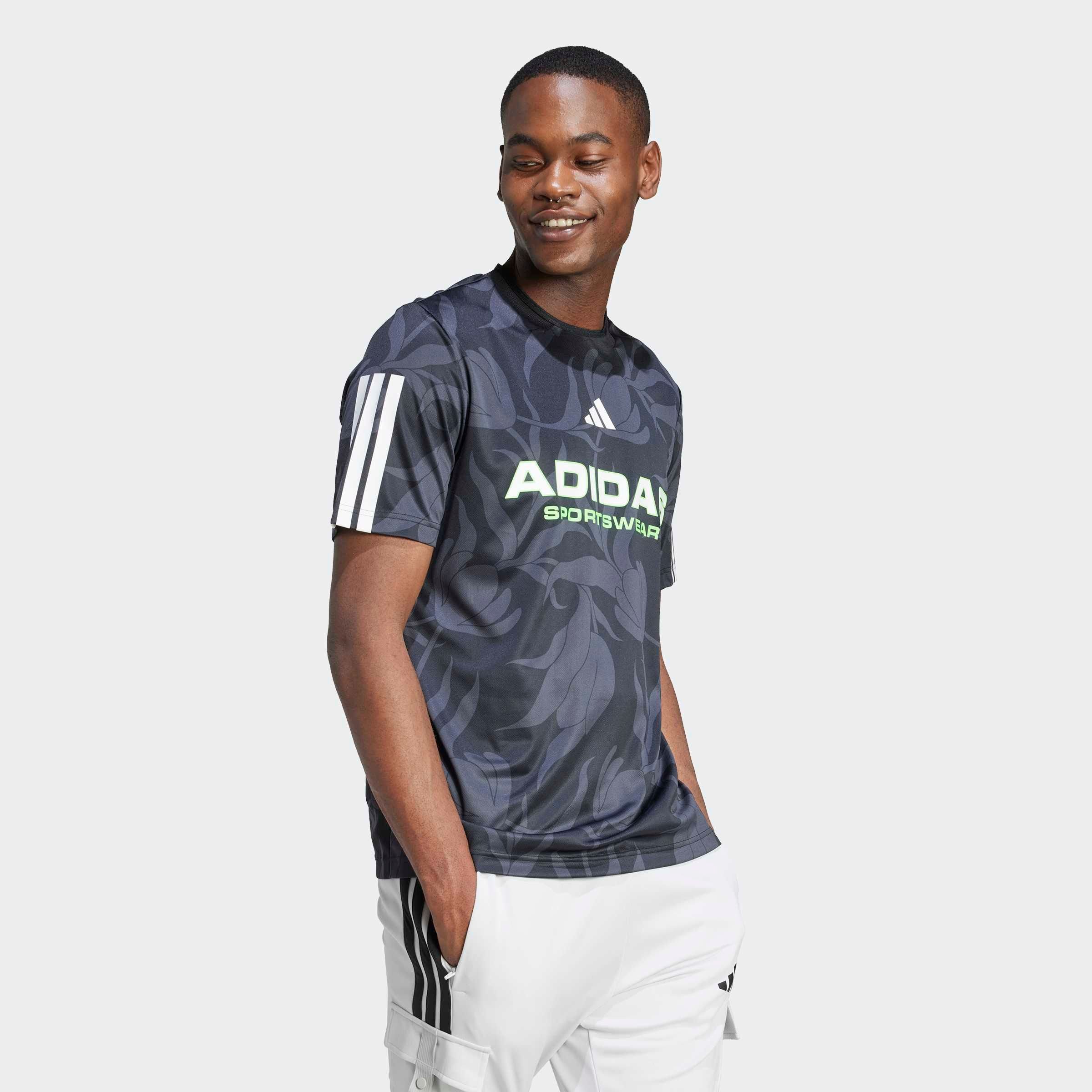adidas Sportswear T-Shirt COMMON GOAL sportlicher Stil, mit Rundhalsausschnitt, Allover-Print