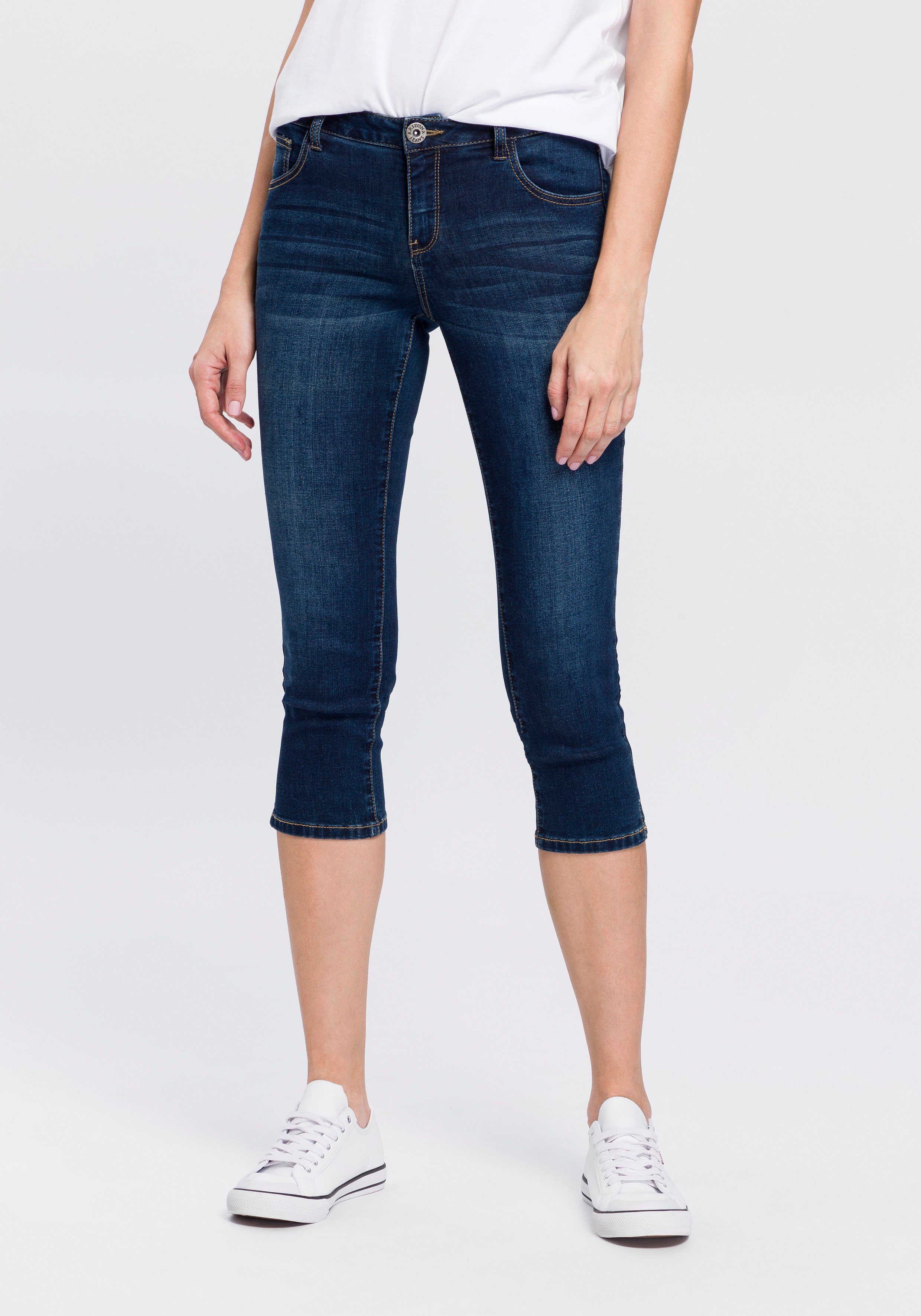 Arizona Caprijeans Ultra-Stretch Mid-Waist