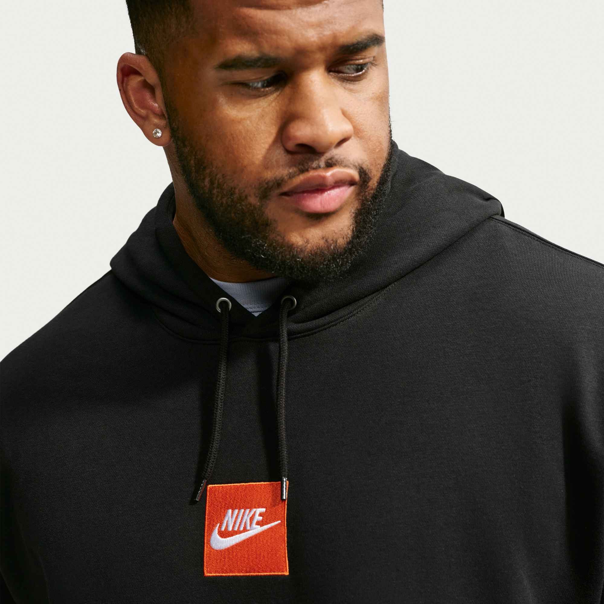 Nike Sportswear Kapuzensweatshirt Nike Sportswear Club Men's French Terry Hoodie mit sportlichem Stil, Langarm-Design, Rundhalsausschnitt