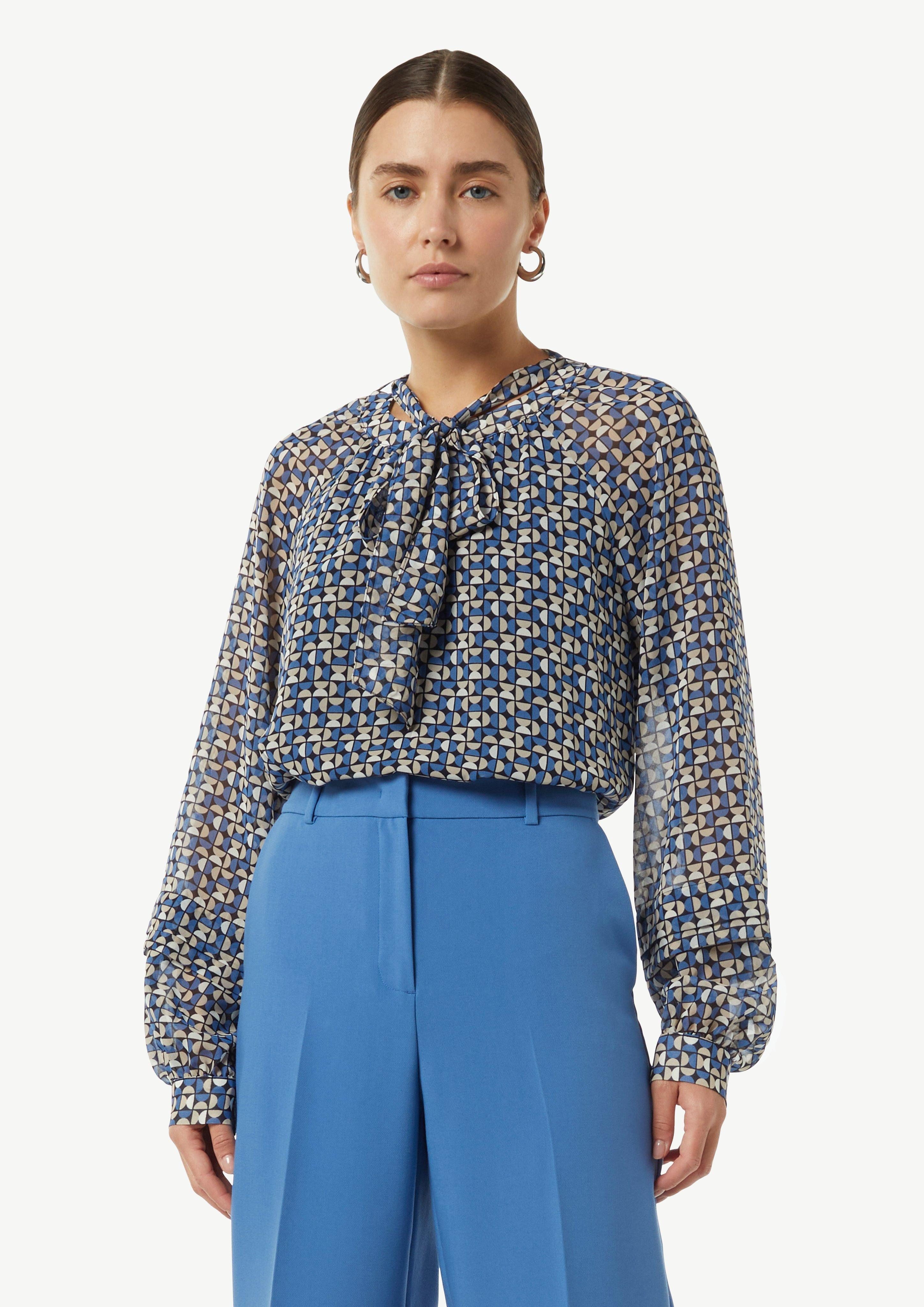 Langarmbluse Gemusterte Schluppenbluse aus Chiffon