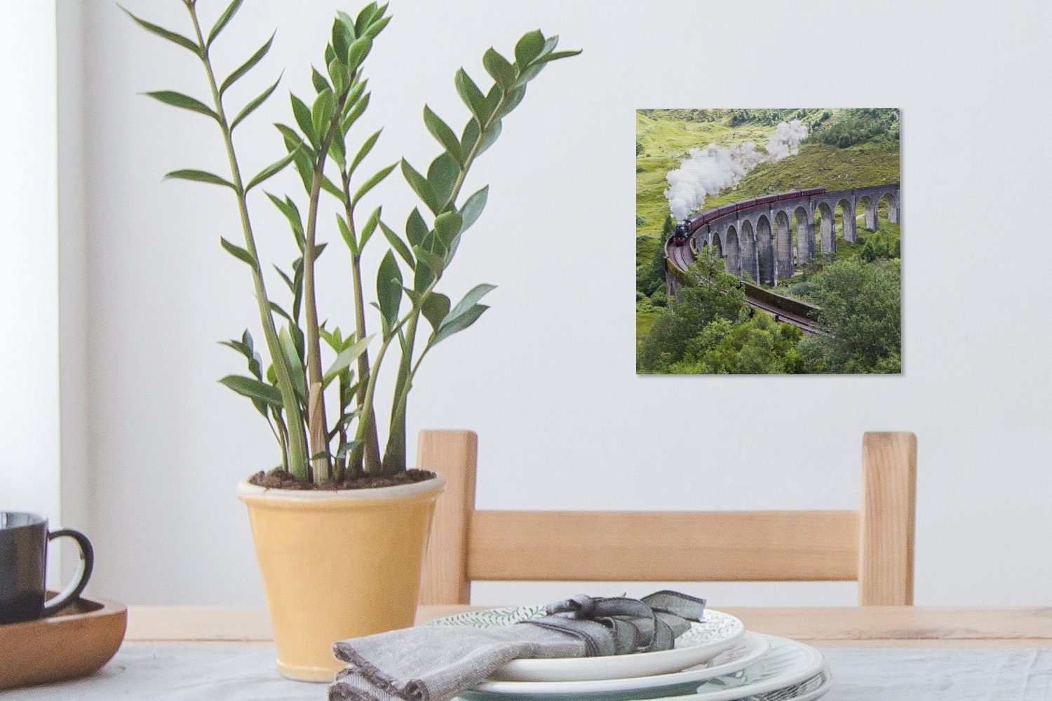 OneMillionCanvasses® Leinwandbild Dampfzug inmitten Leinwand Schlafzimmer grünen Wohnzimmer Bilder Landschaft Schottlands, für St), (1 der