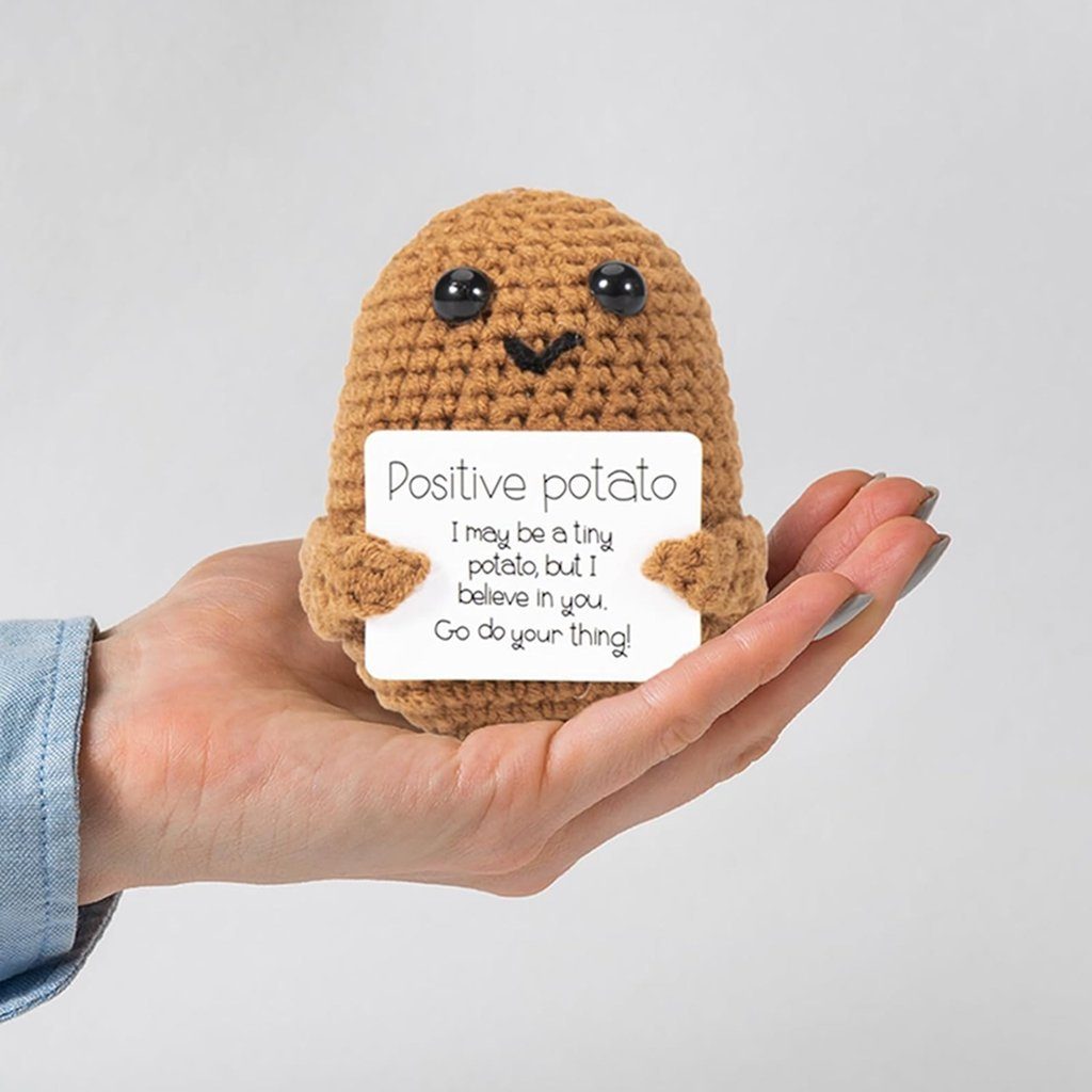 Dekoobjekt Weihnachtsgeschenk aus Wolle, WaKuKa Kreative Strickkartoffelpuppe