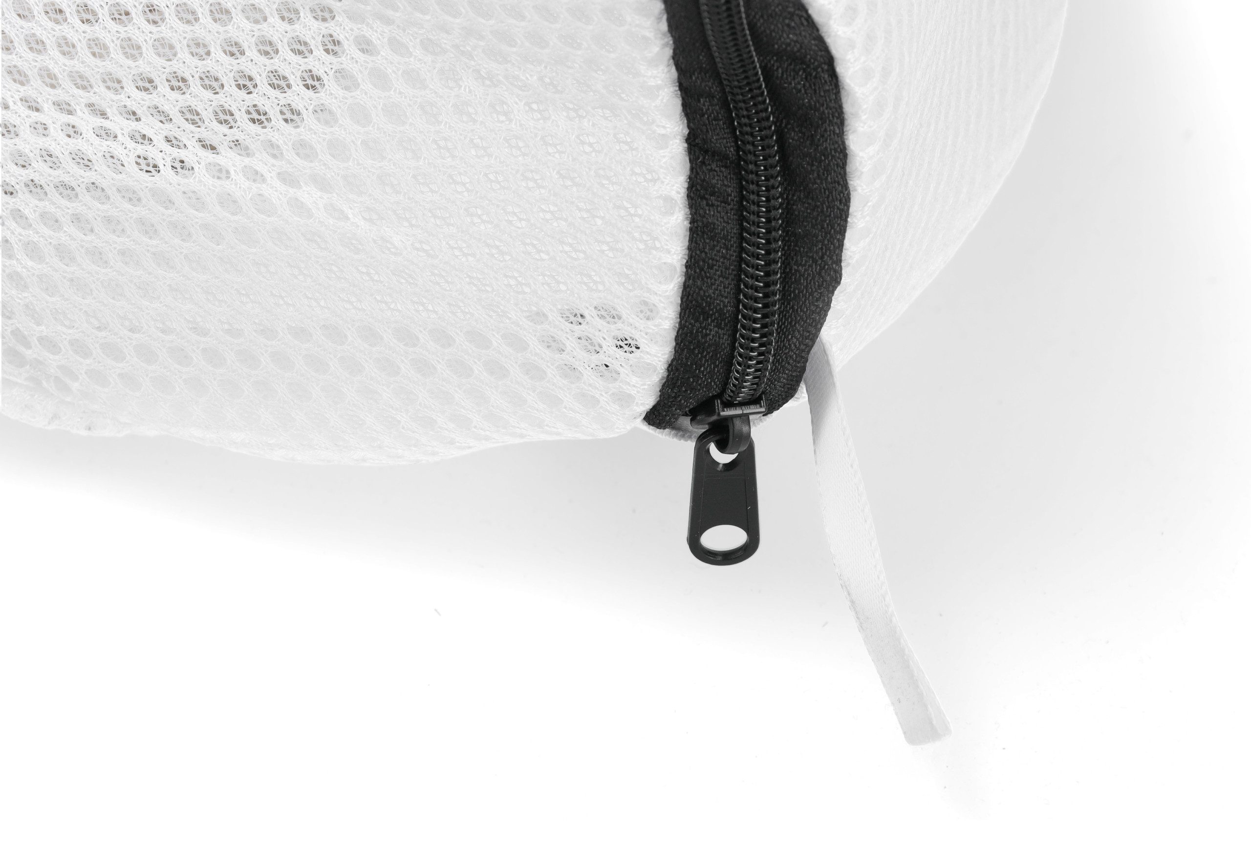 KomfortHome Wäschesortierer Wäschebeutel für Schuhe mit Reißverschluss Waschmaschine, Schuhwaschbeutel Wäschenetz Schutz für Sneaker Turnschuhe Sportschuhe – Bild 5 von 5