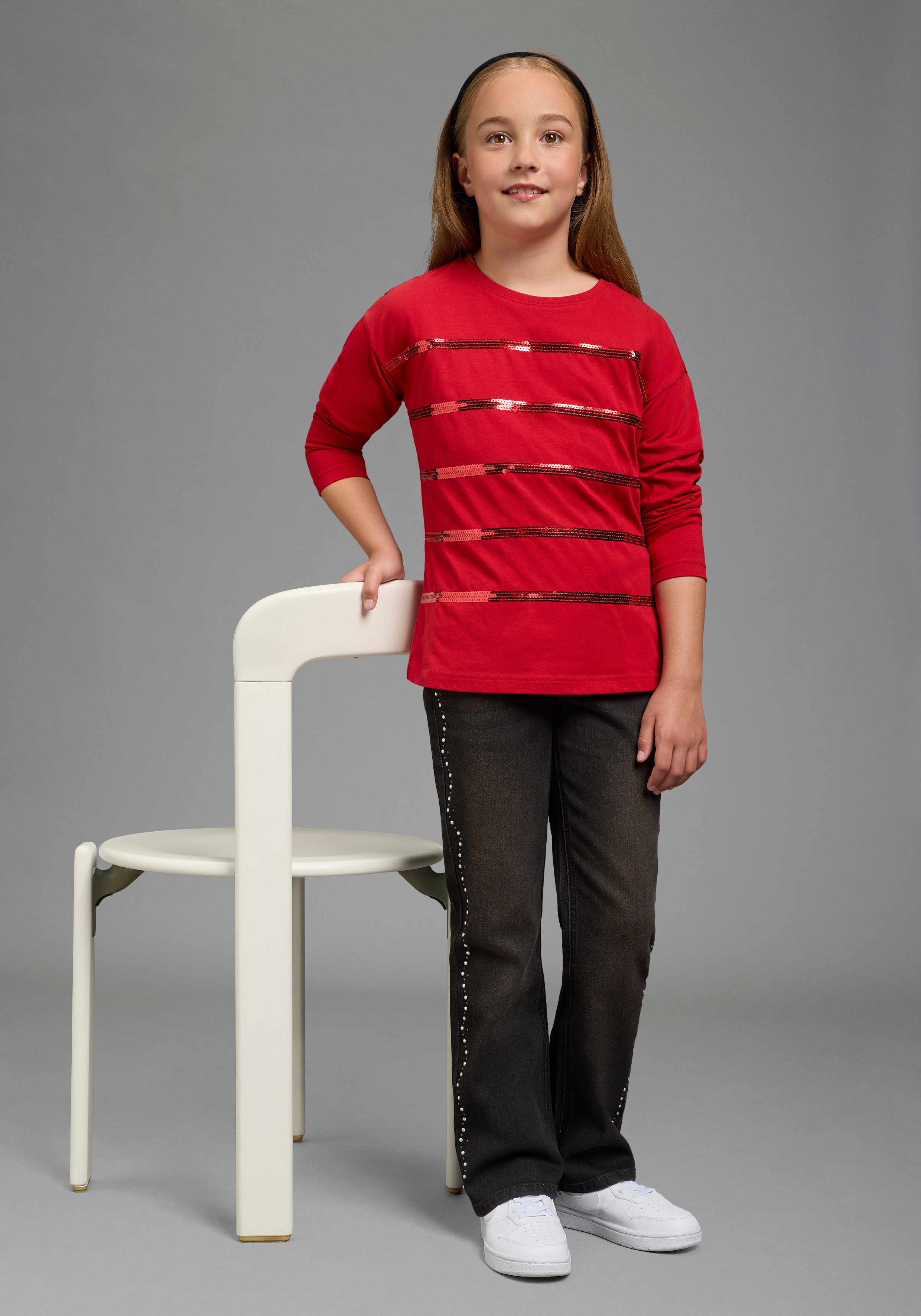 Bruno Banani Langarmshirt Shirt mit Paillettendetails für Mädchen Für TEENS, Langarmshirt mit Pailletten – Bild 4 von 5