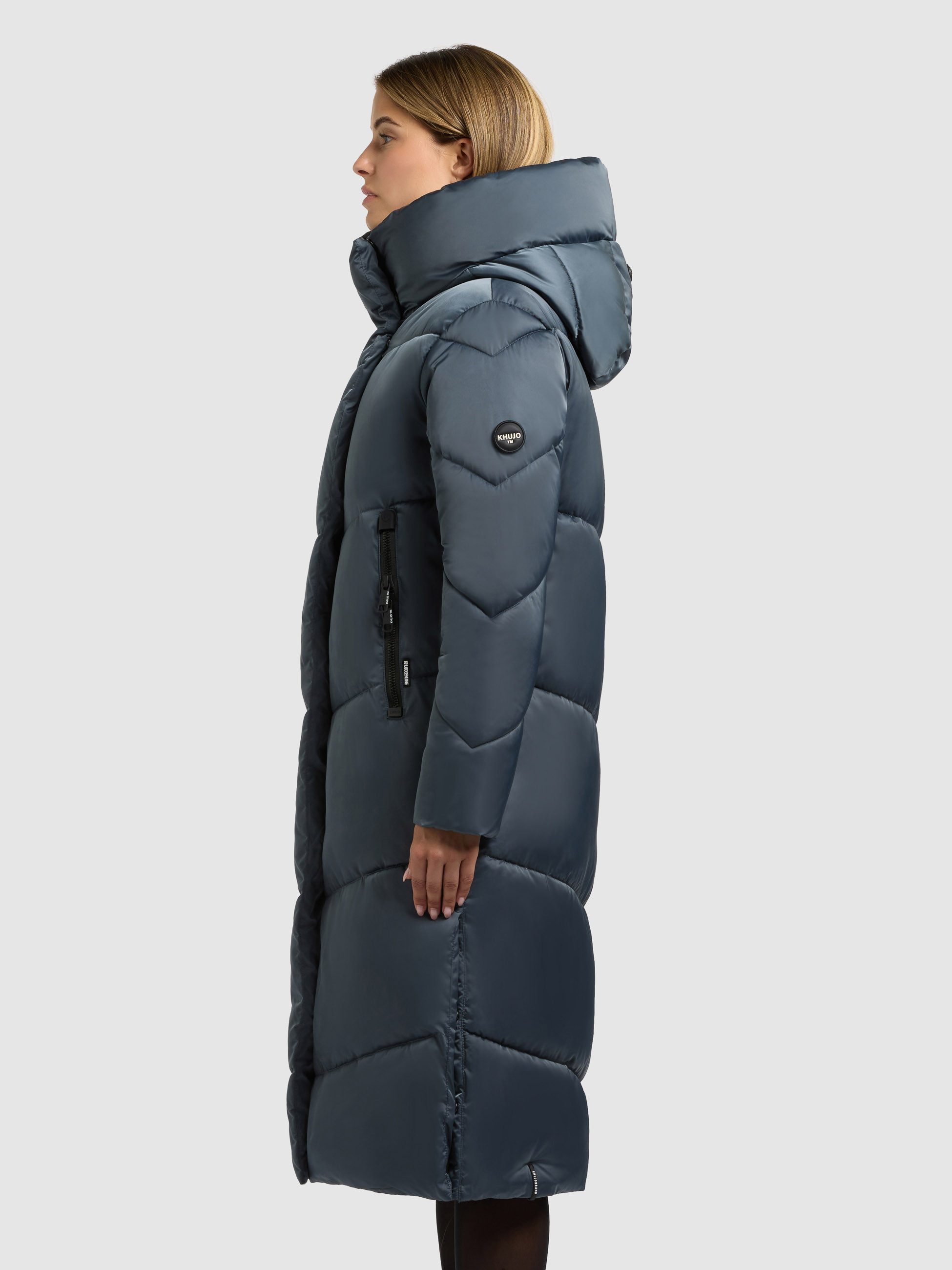 khujo Steppmantel MANELIA2 aus Kunstfaser und Polyester, kniebedeckende Passform