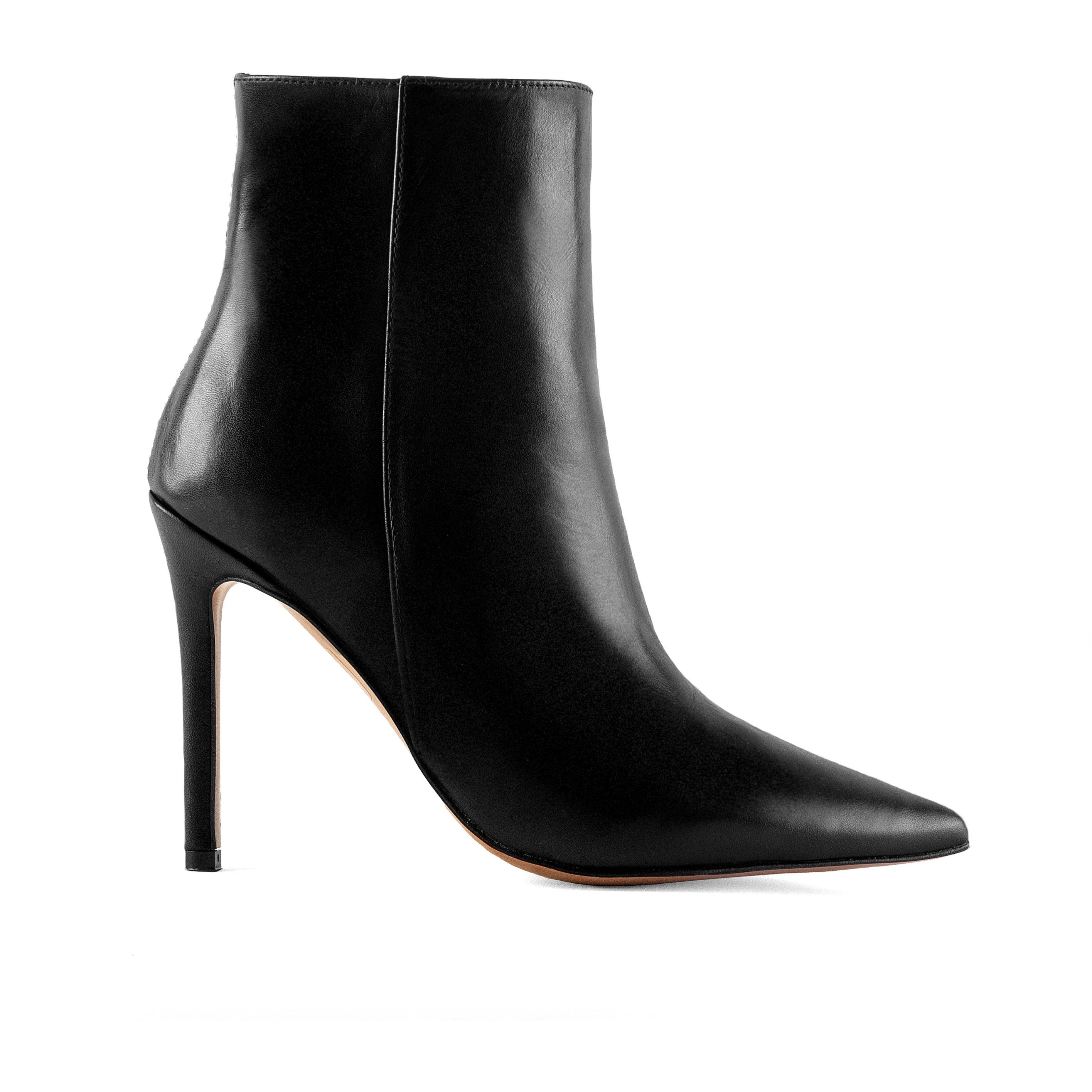 GosiaK. "BILLY" High-Heel-Stiefelette aus echtem Leder