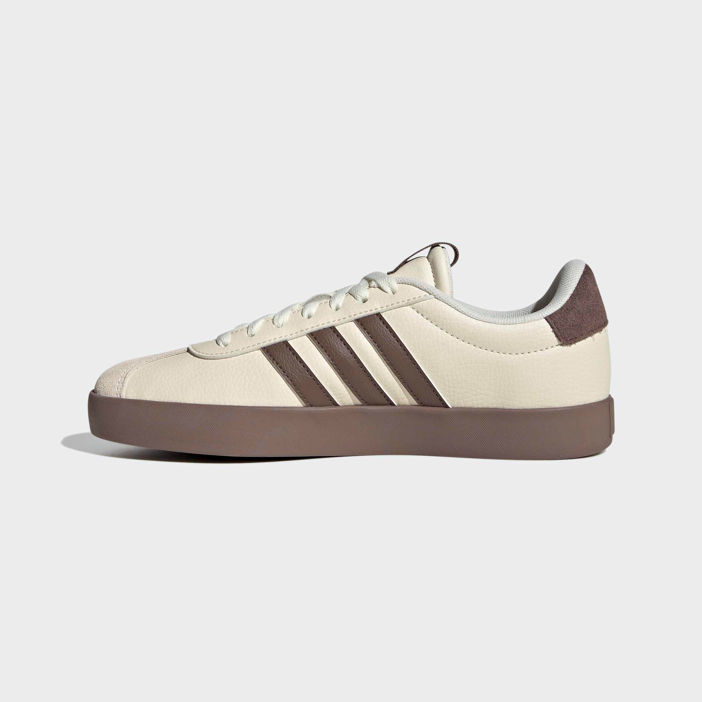 adidas Sportswear VL COURT 3.0 Sneaker inspiriert vom Design des adidas samba