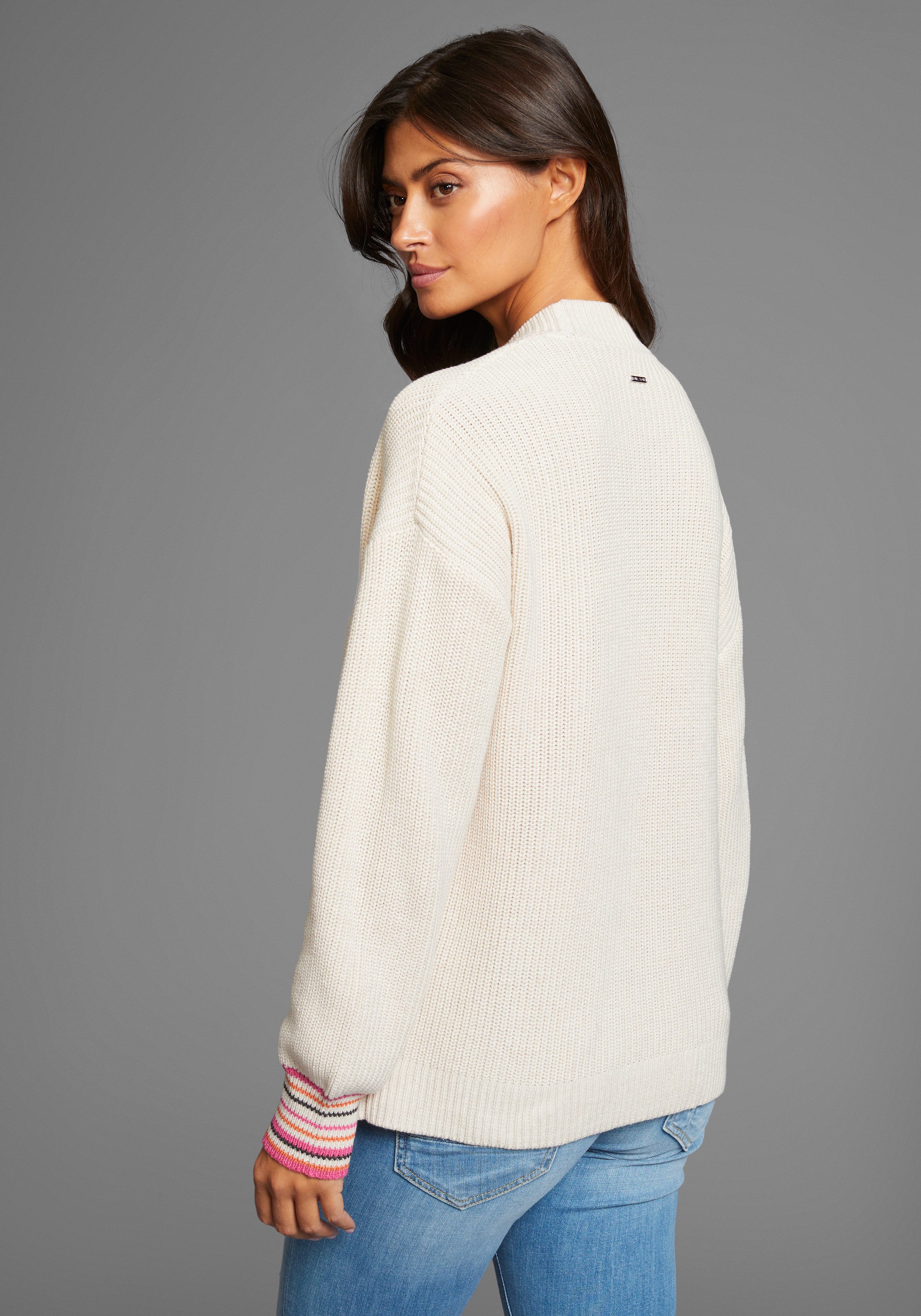 Laura Scott Strickcape mit gestreiften Bündchen günstig online kaufen
