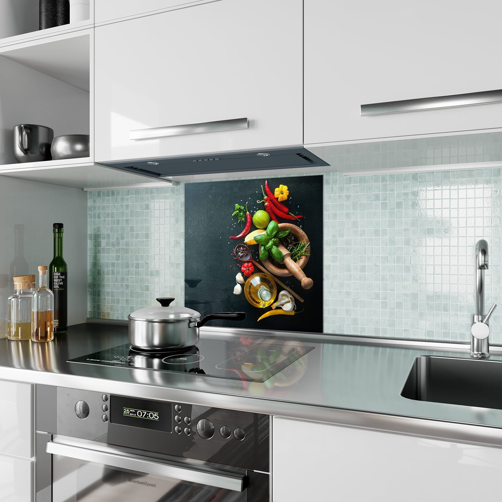 Primedeco Küchenrückwand Küchenrückwand Spritzschutz Olivenöl Motiv Glas mit mit Gewürze