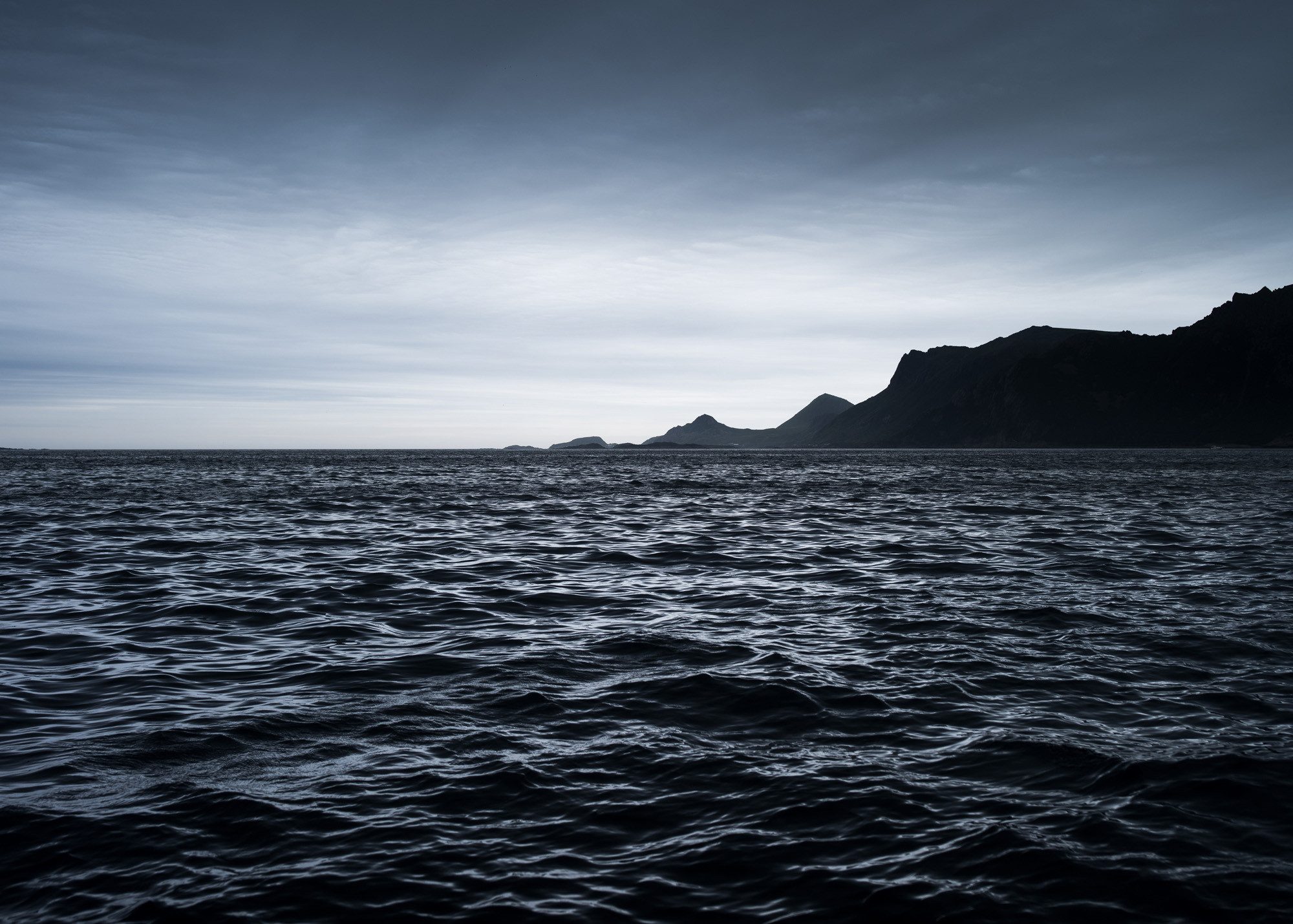 Rasch Fototapete Meer in Abenddämmerung - Vliestapete Blau, bedruckt, (1 Rolle, 1 St., Kollektion 'Magicwalls' - 2,65 m x 3,71 m), Lichtbeständige Farben - Feucht abwischbar - Restlost abziehbar