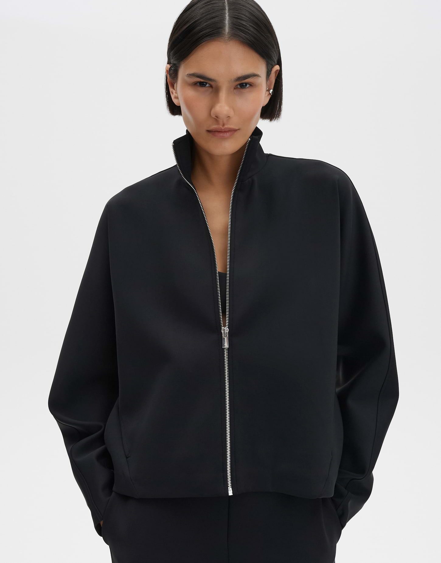 someday Sweatjacke ULARA Loose aus weichem Scuba Sweat schmal zulaufend, weite Passform, vorverlegte Seitennaht