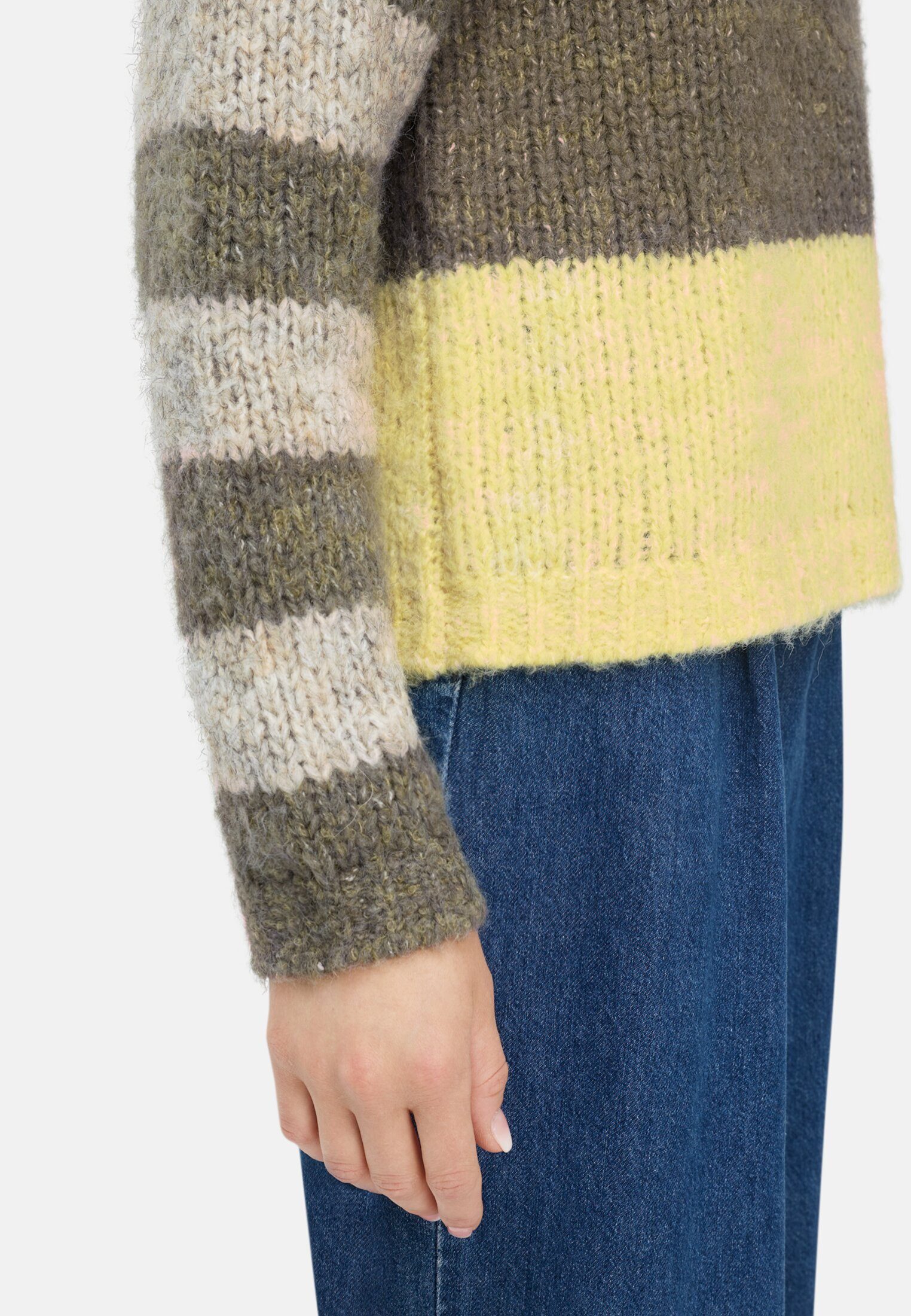 camel active Strickpullover im Boxy Fit Langarm Markenlabel