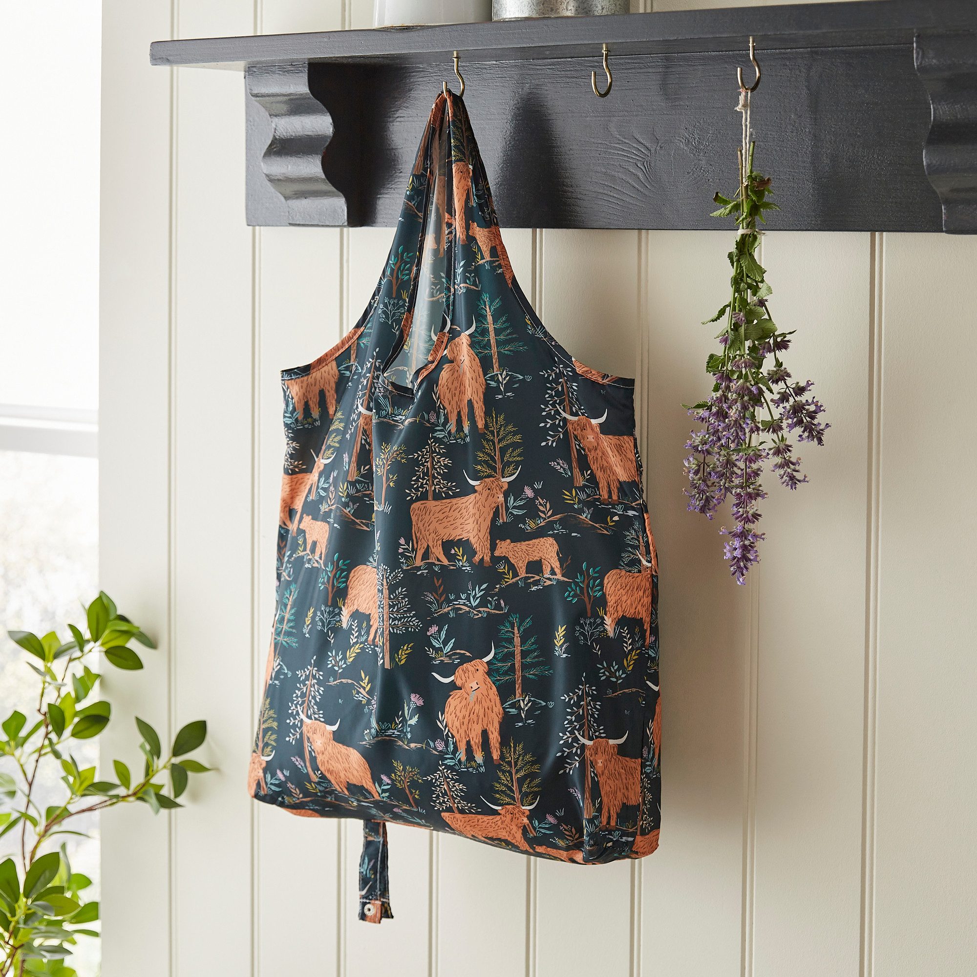 Ulster Weavers Einkaufsbeutel Connie the Cow, faltbare Einkaufstasche incl. Tragegriffe ca.46x61cm Roll-up-Tasche