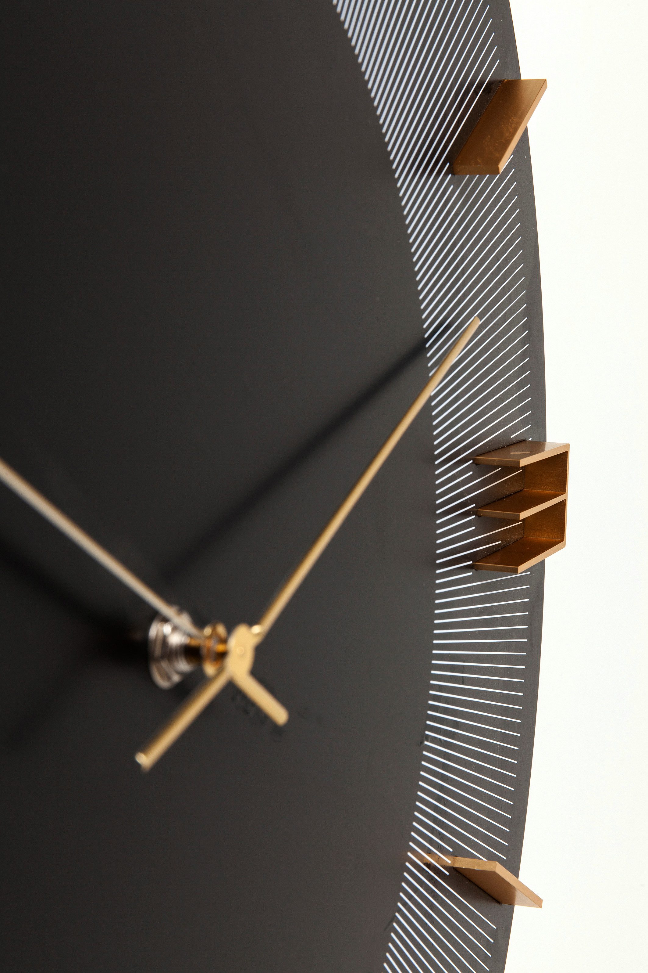 Kare Design Wanduhr Wanduhr Leonardo Schwarz/Gold Ø49cm