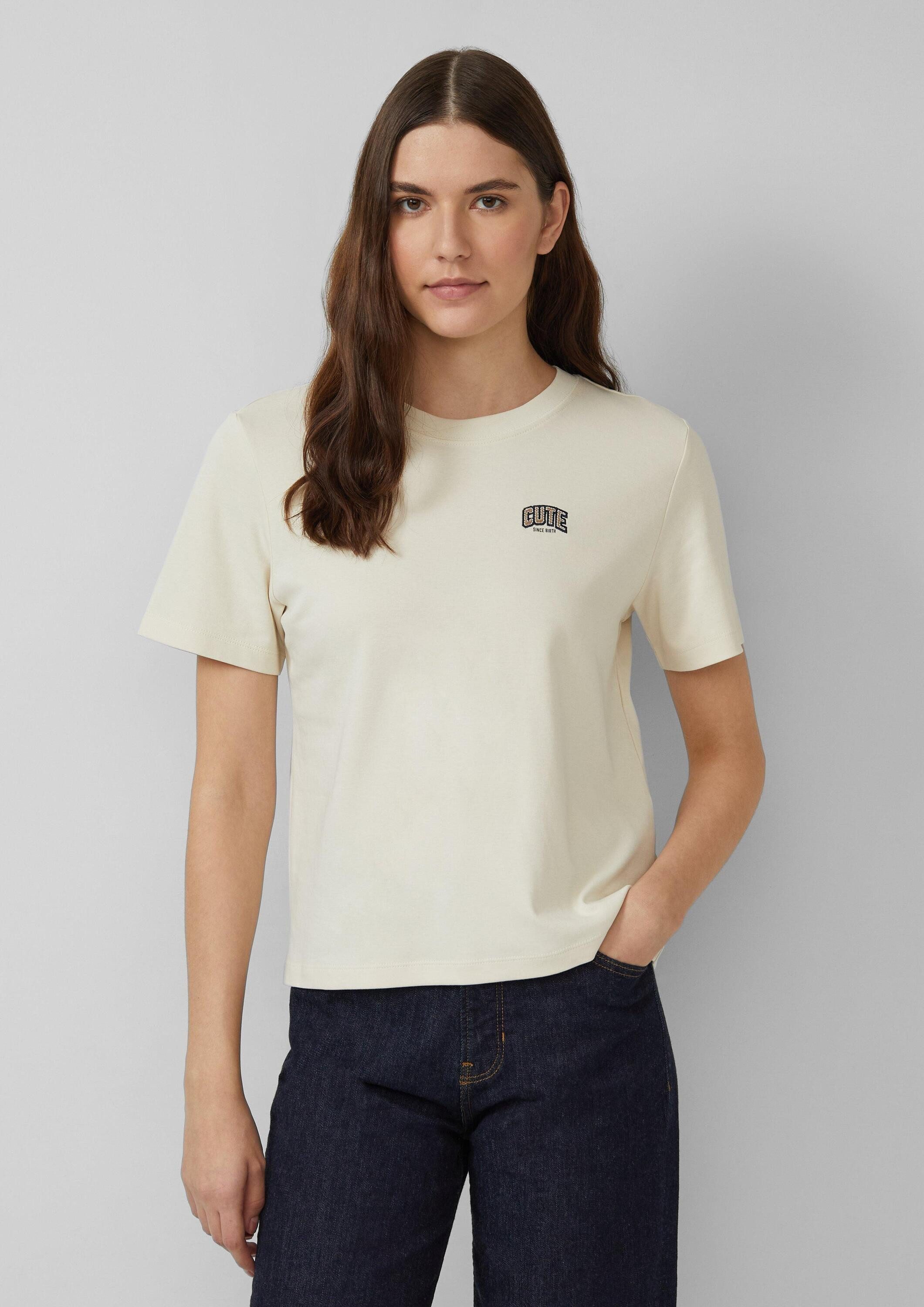 s.Oliver Kurzarmshirt T-Shirt T-Shirt aus Interlockjersey mit kleinem Patch