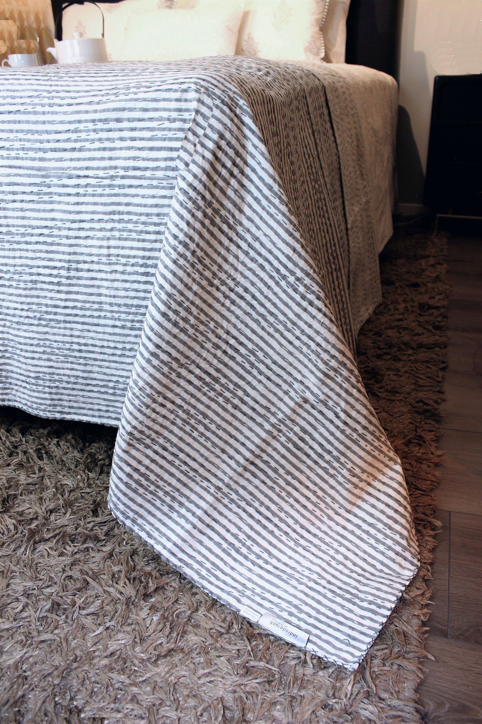 Tagesdecke Tagesdecke Bettüberwurf Blockprint grau Indradanush, als 170 gestreift, 270 cm groß Tischdecke, extra auch weiß x