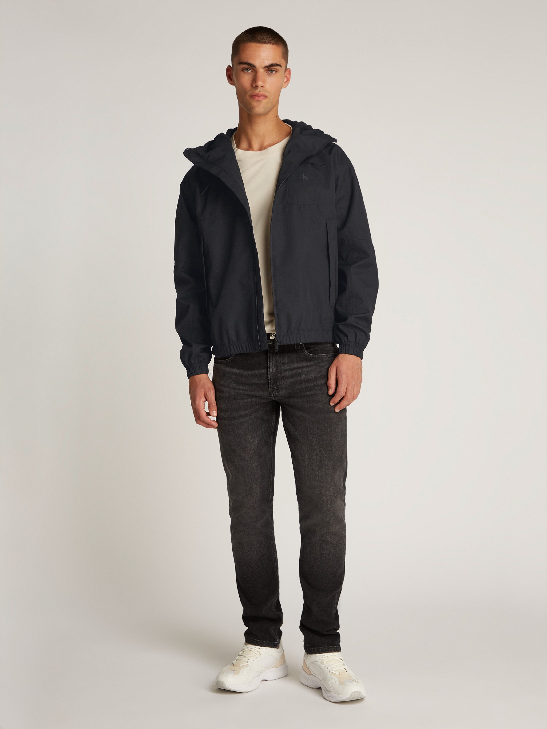 Calvin Klein Jeans Allwetterjacke TECHNICAL JACKET Logodruck, Eingriffstaschen