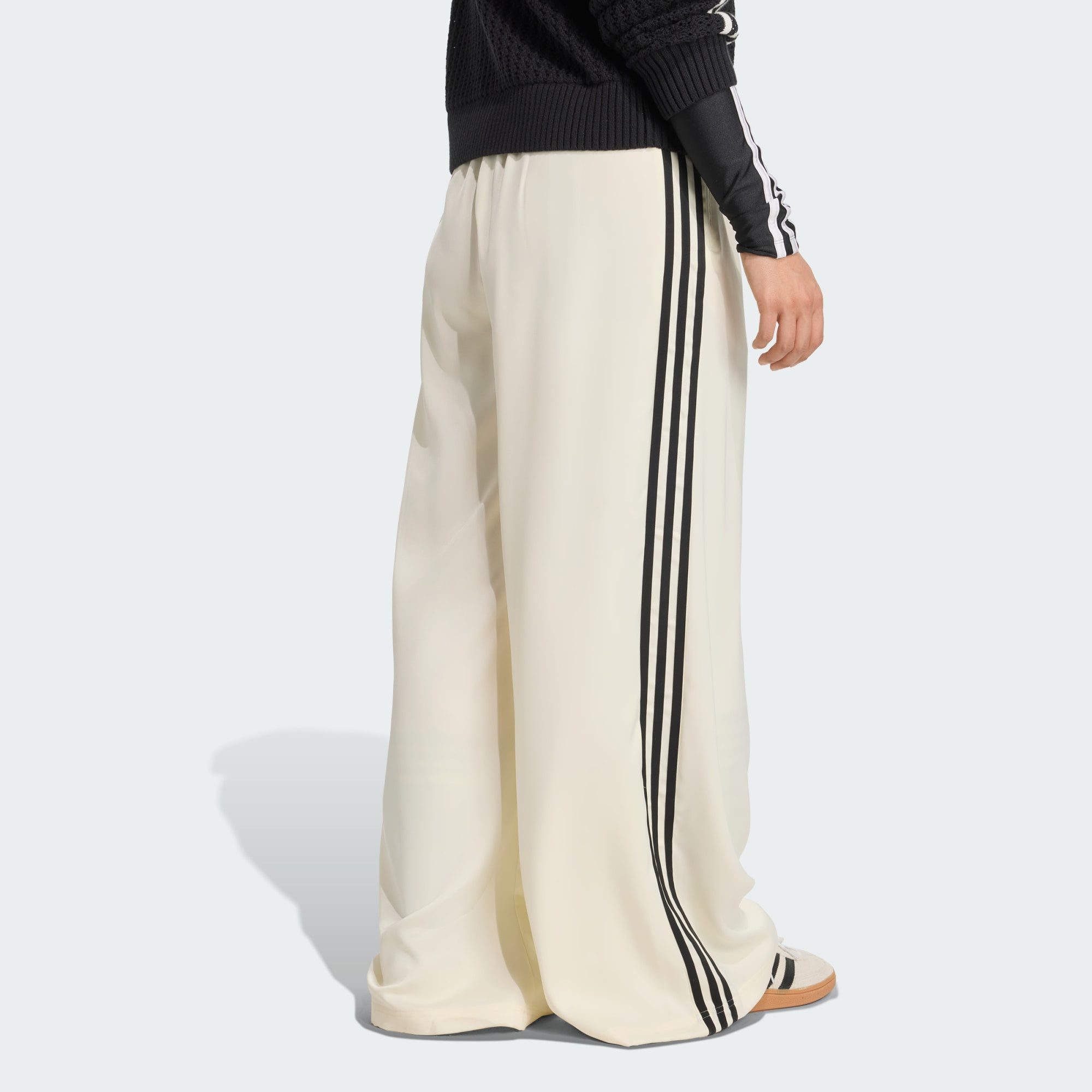 adidas Originals Stoffhose ADICOLOR SATIN WIDE LEG TRAININGSHOSE (1-tlg)
