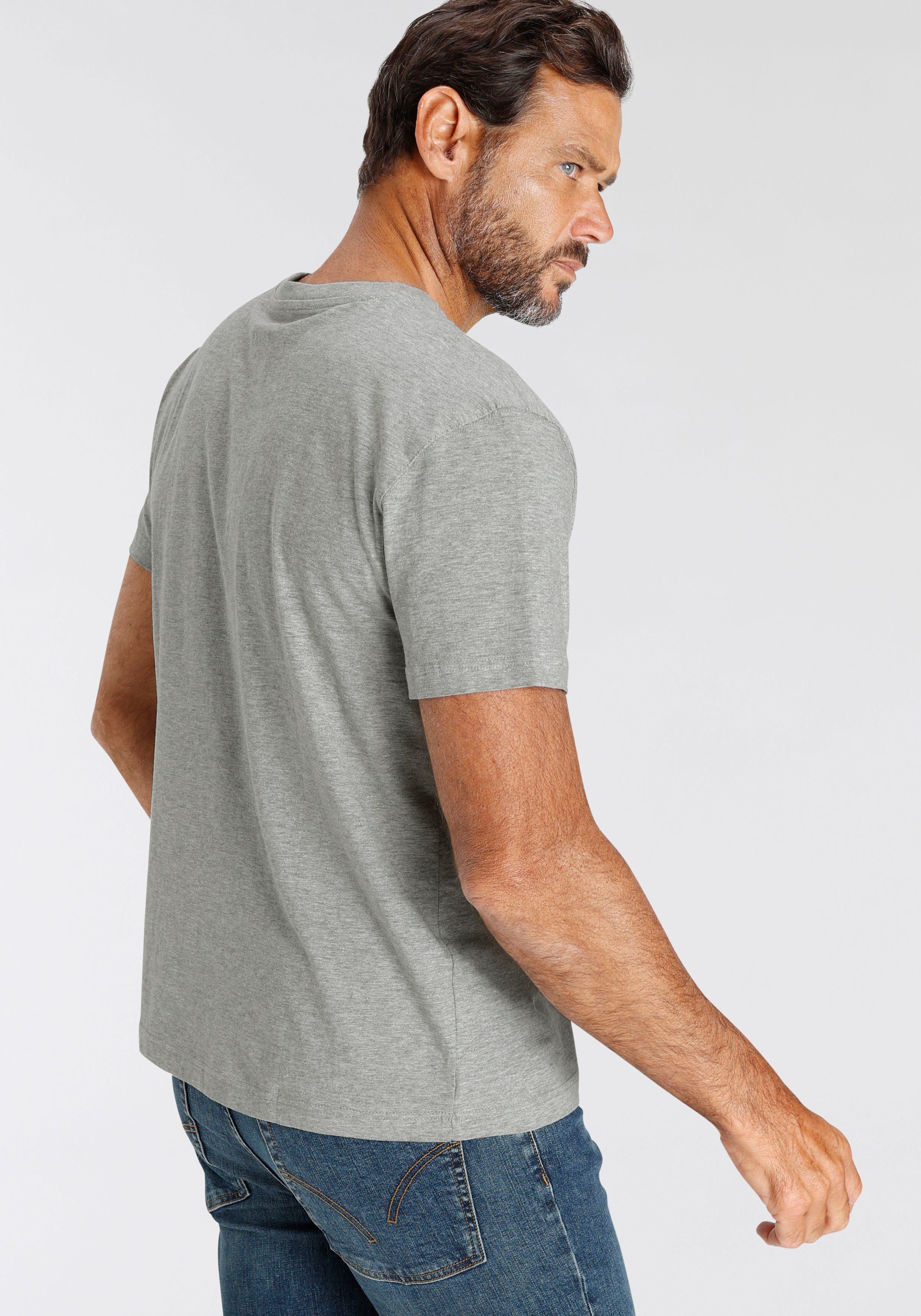 Man's World T-Shirt (Packung, weiss-grau-mel.-schwarz 3-tlg., 3er-Pack) perfekt Unterzieh- als T-shirt