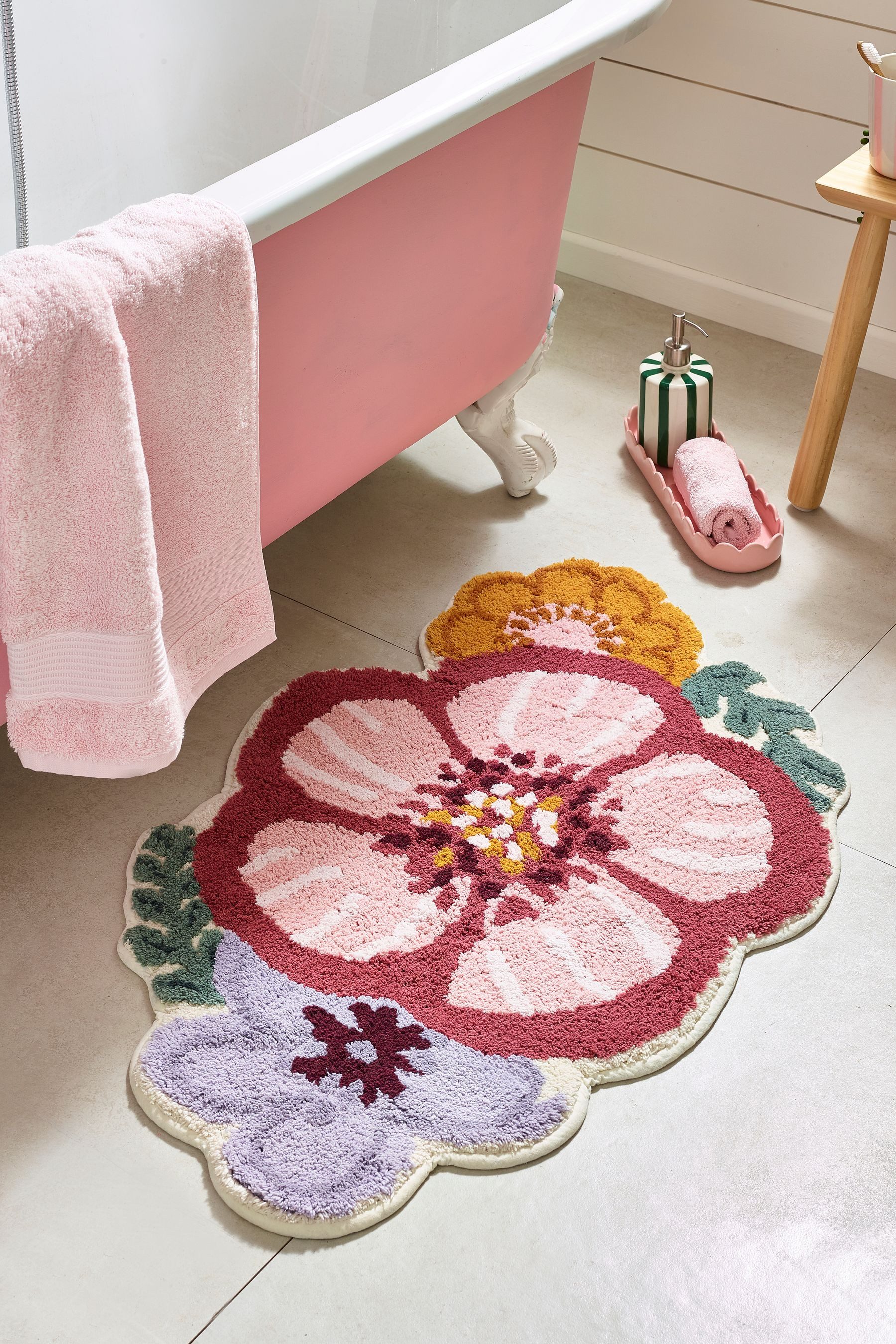 Next Badematte Badematte in Blumenform aus 100 % Baumwolle, Höhe 80 mm, Bau günstig online kaufen