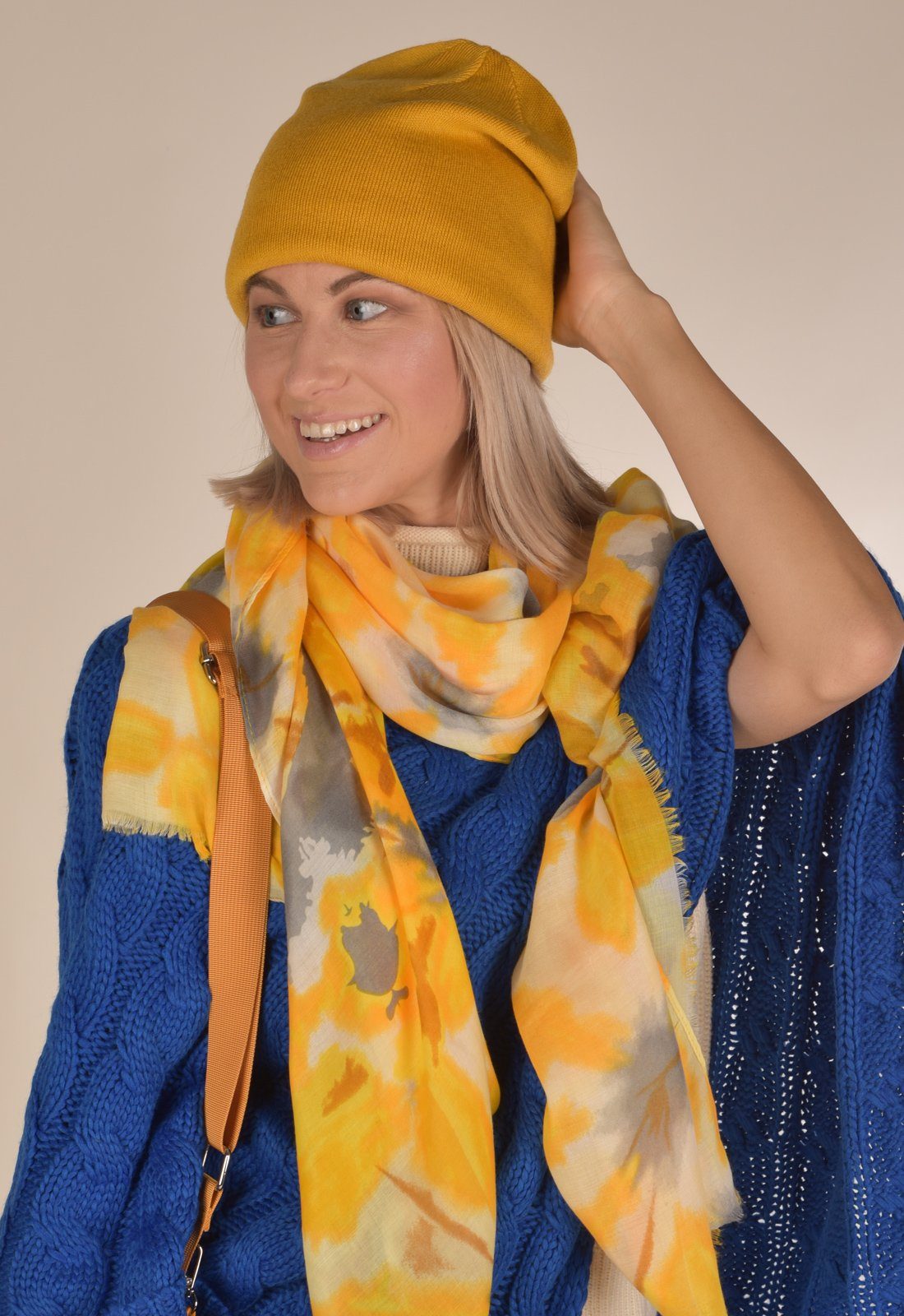 styleBREAKER Strickmütze Feinstrick Beanie Mütze Uni Doppellagig (1-St)