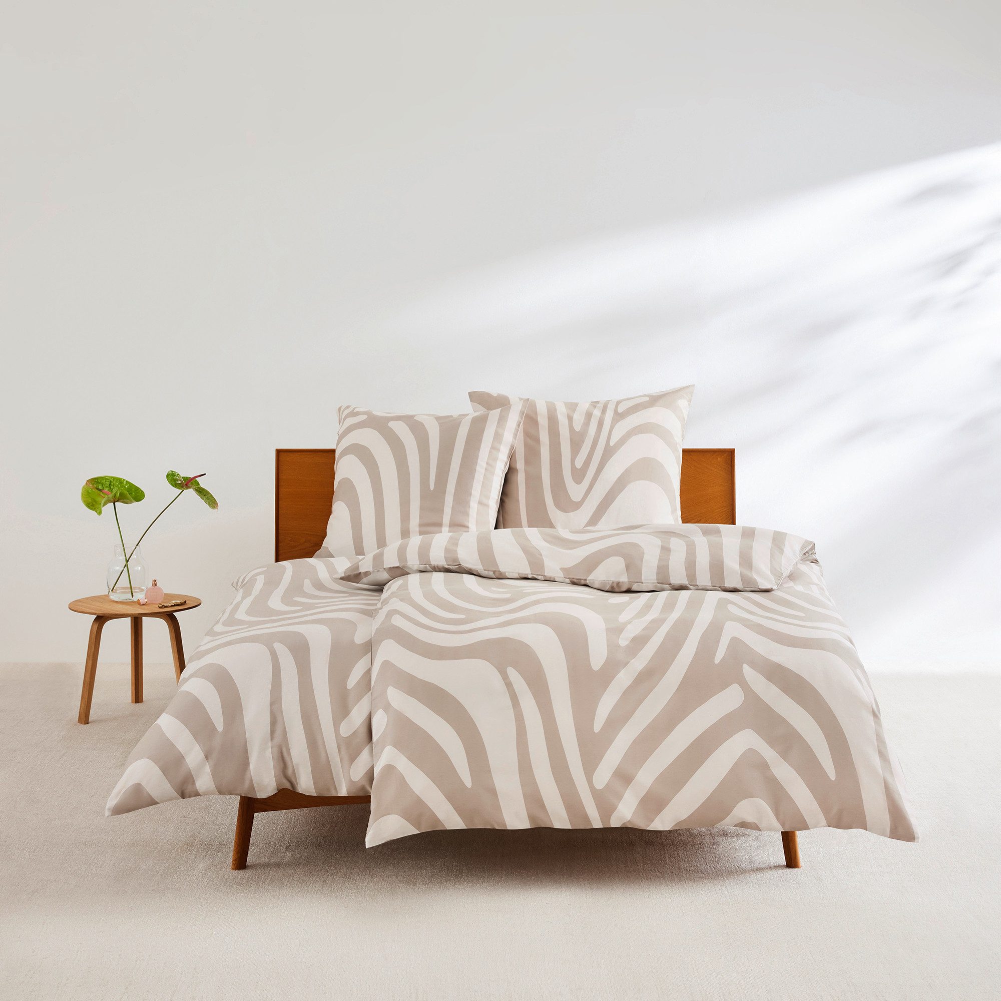 s.Oliver Bettwäsche Satinbettwäsche s.Oliver, Mako-Satin, 2 teilig, im angesagten Trenddesign – Bild 2 von 5