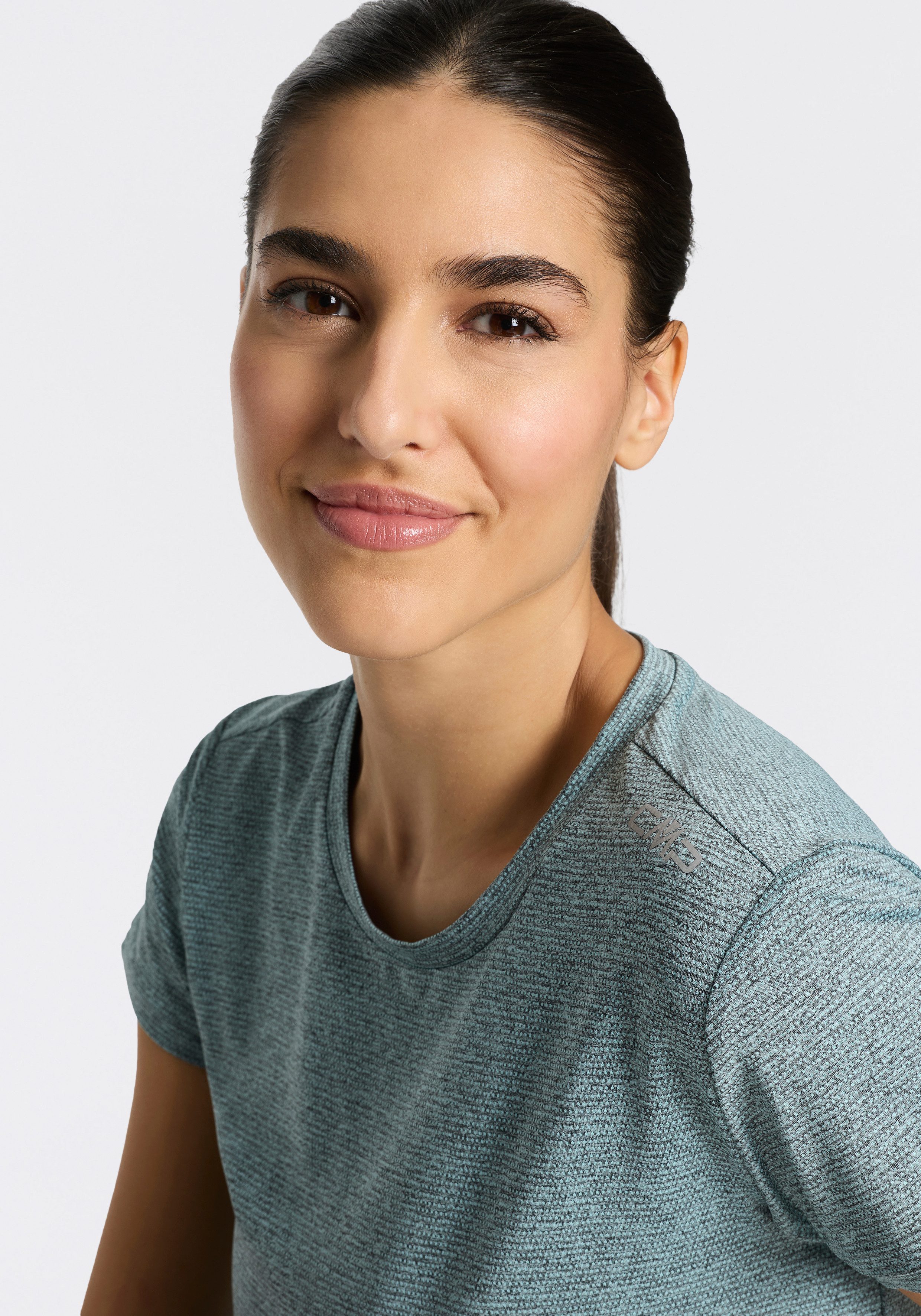 CMP Funktionsshirt WOMAN T-SHIRT für Wandern und Outdoor-Aktivitäten, pflegeleicht, sportliche Passform