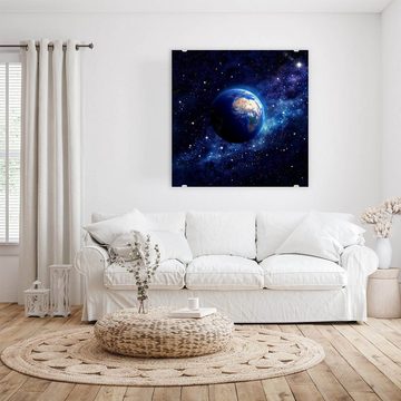 Primedeco Glasbild Wandbild Quadratisch Planet Erde im Sternenfeld mit Aufhängung, Weltall