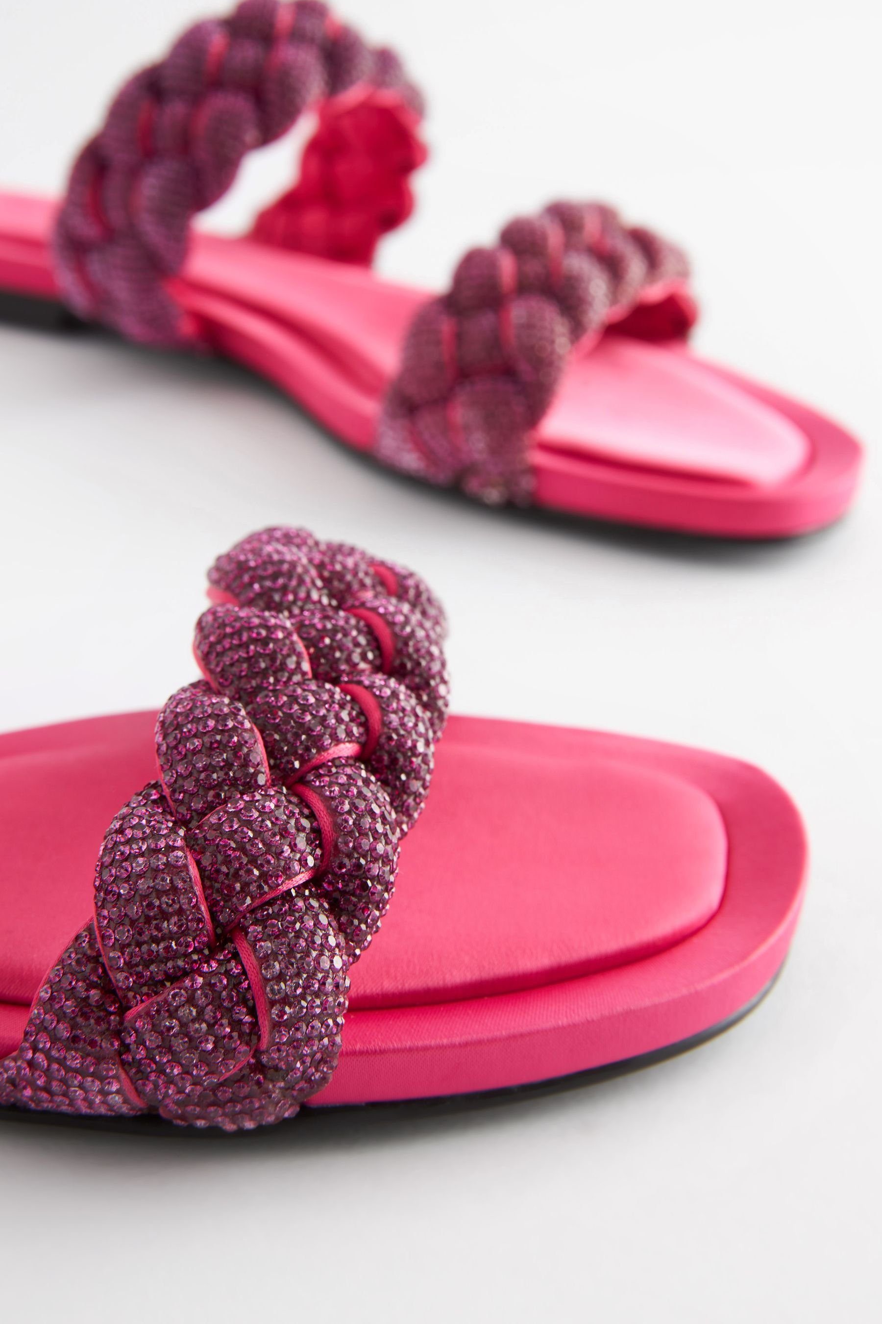 mit Schmuckbesatz (1-tlg) Next Sandale Comfort® Flechtsandalen Pink Forever
