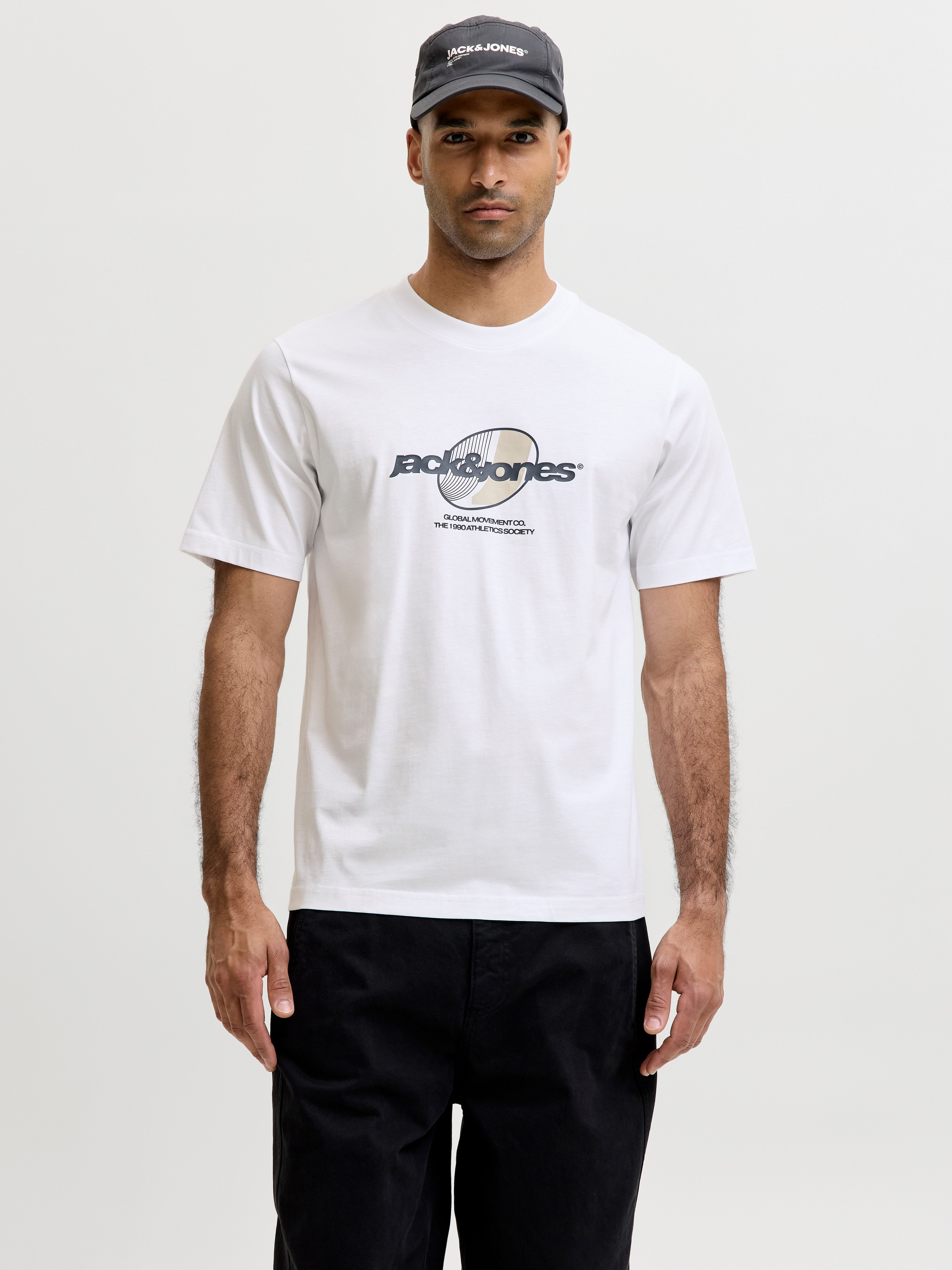 Jack & Jones Rundhalsshirt JCOCLUB GRAPHIC FRONT PRINT TEE SS CN Baumwolle, regular fit