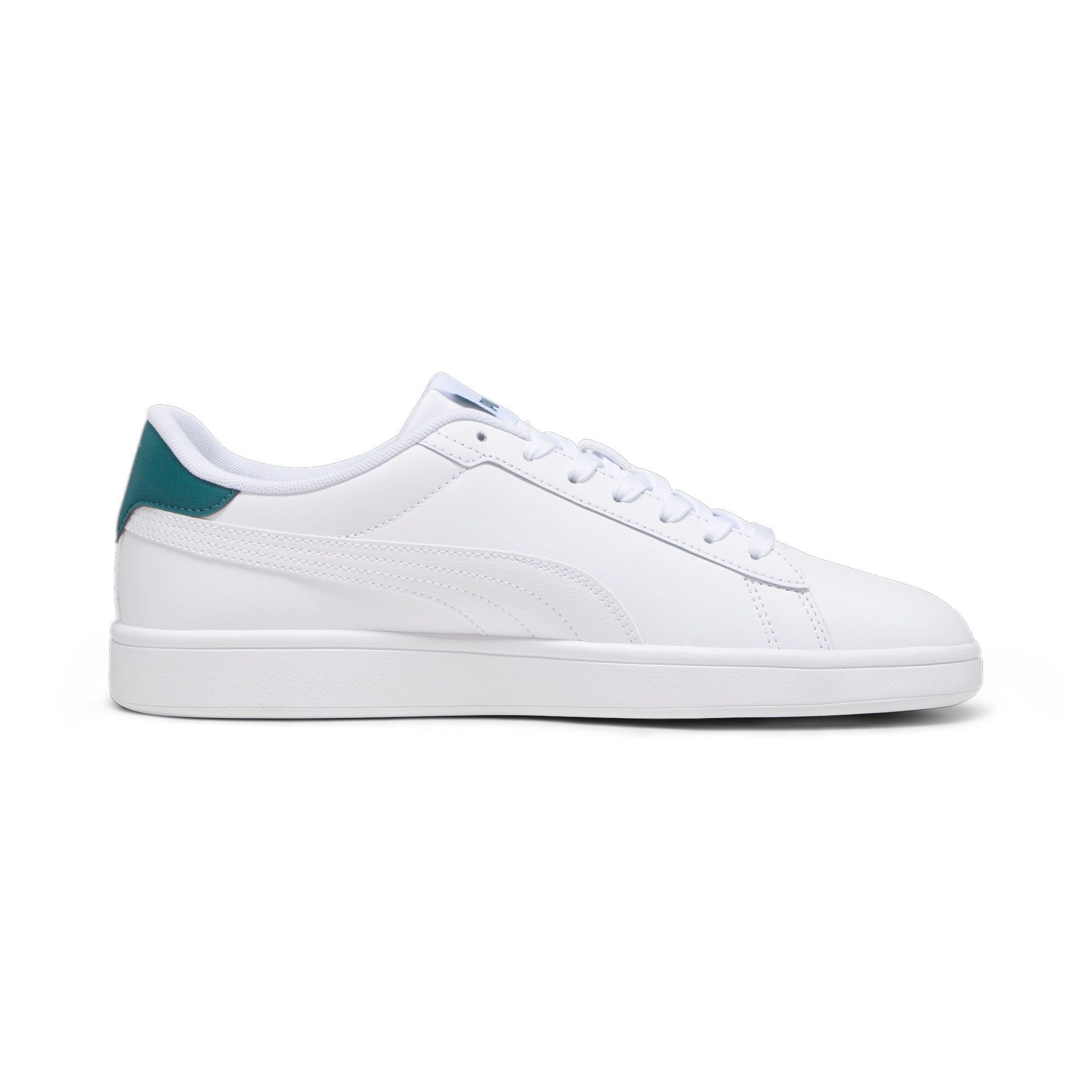 PUMA SMASH 3.0 L Sneaker mit sportlicher Optik, mit leicht profilierter Gummilaufsohle