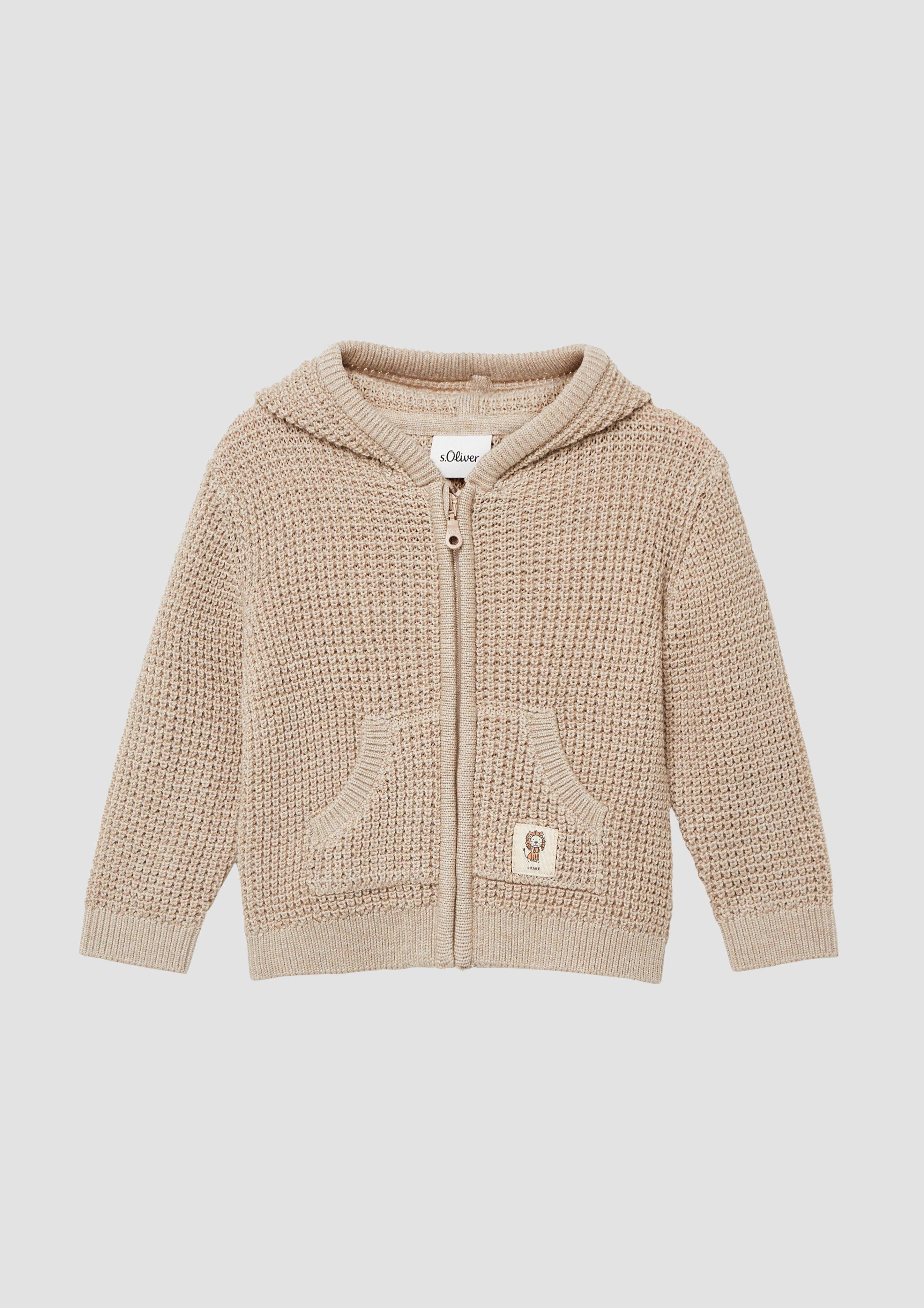 s.Oliver Strickjacke Strickcardigan aus Baumwollmix mit Kapuze und Patch