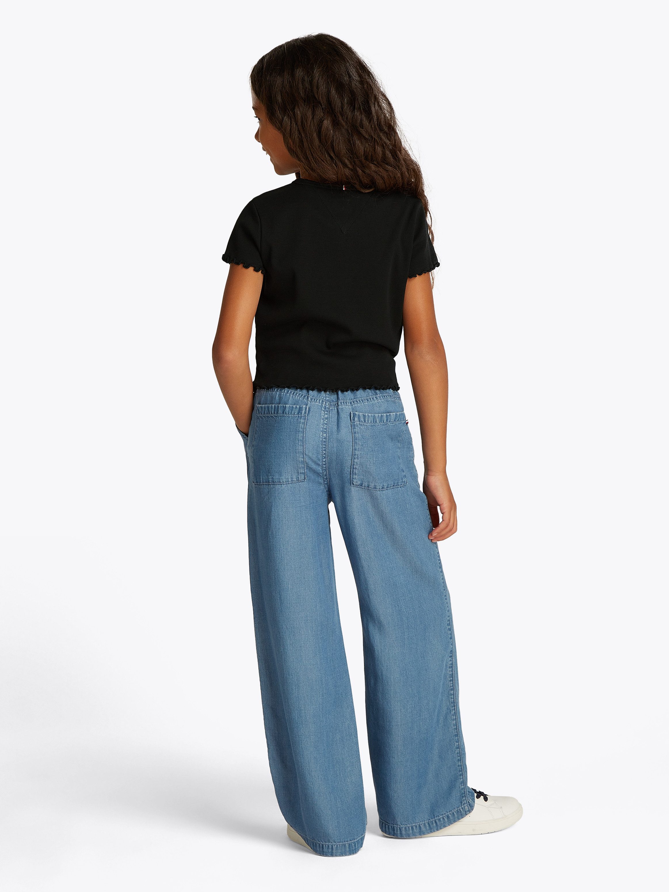 Tommy Hilfiger T-Shirt ESSENTIAL RIB TOP SS mit Logostickerei