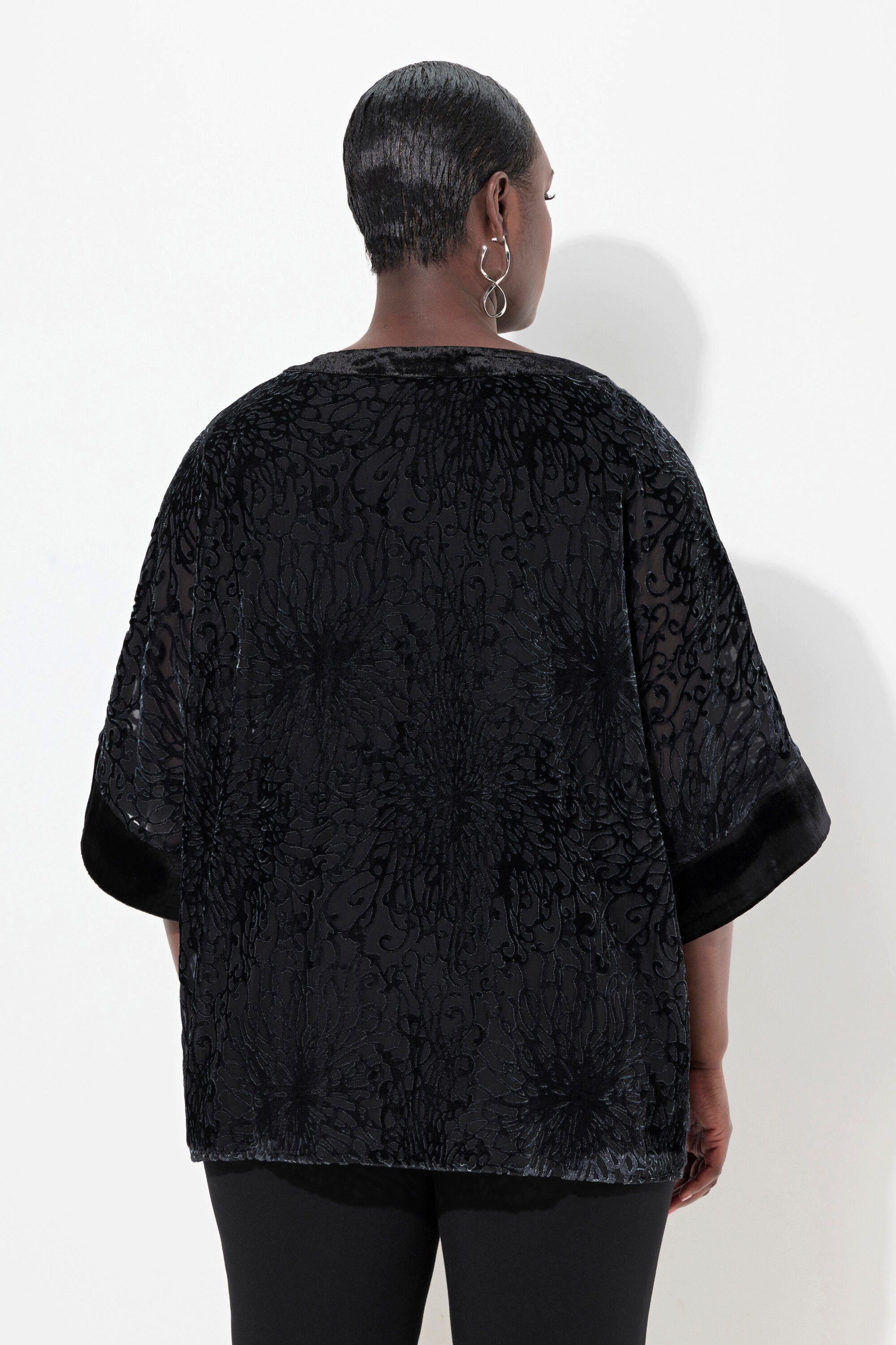 Ulla Popken Druckbluse Bluse Ausbrenner-Samt Oversized Rundhals Halbarm