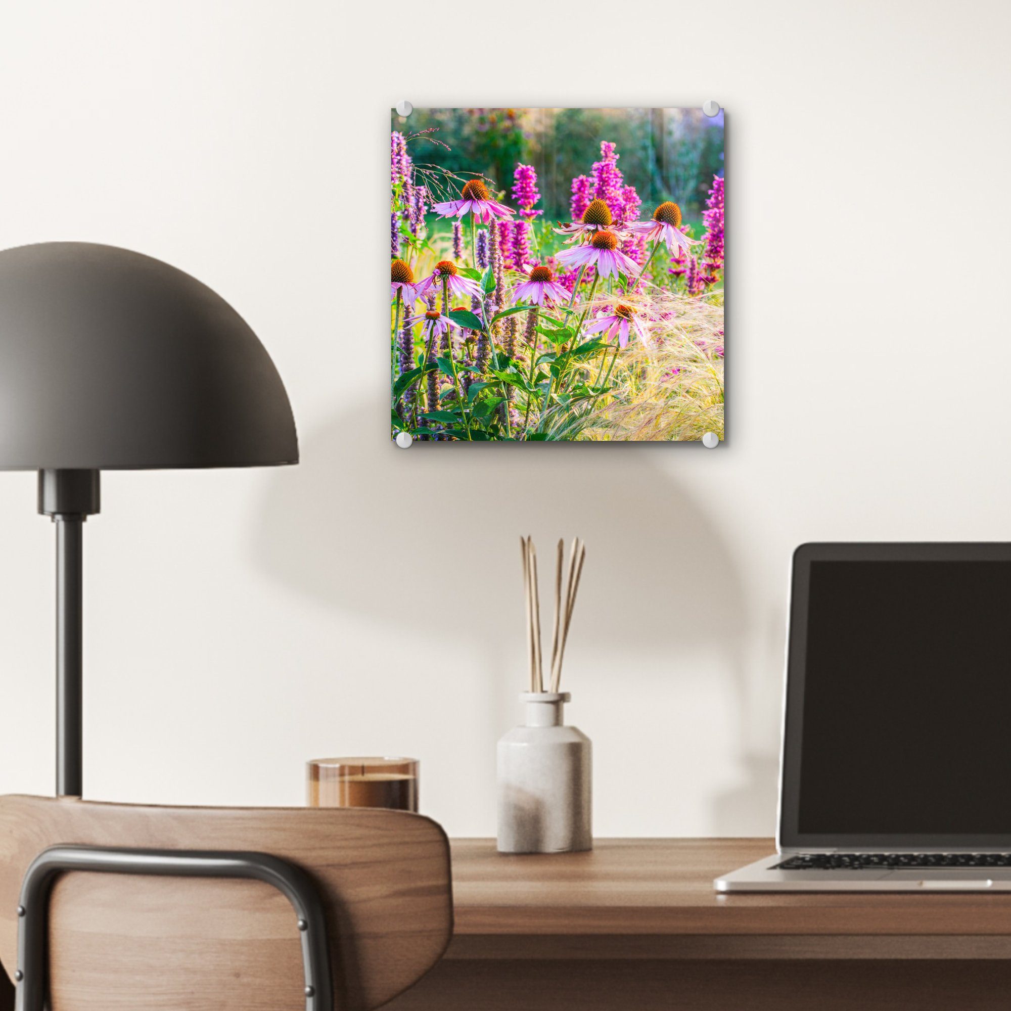 MuchoWow Acrylglasbild Ziergras mit auf Wandbild auf Foto - Wanddekoration - (1 Glas Glasbilder Blüten, Bilder rosa Glas St), 
