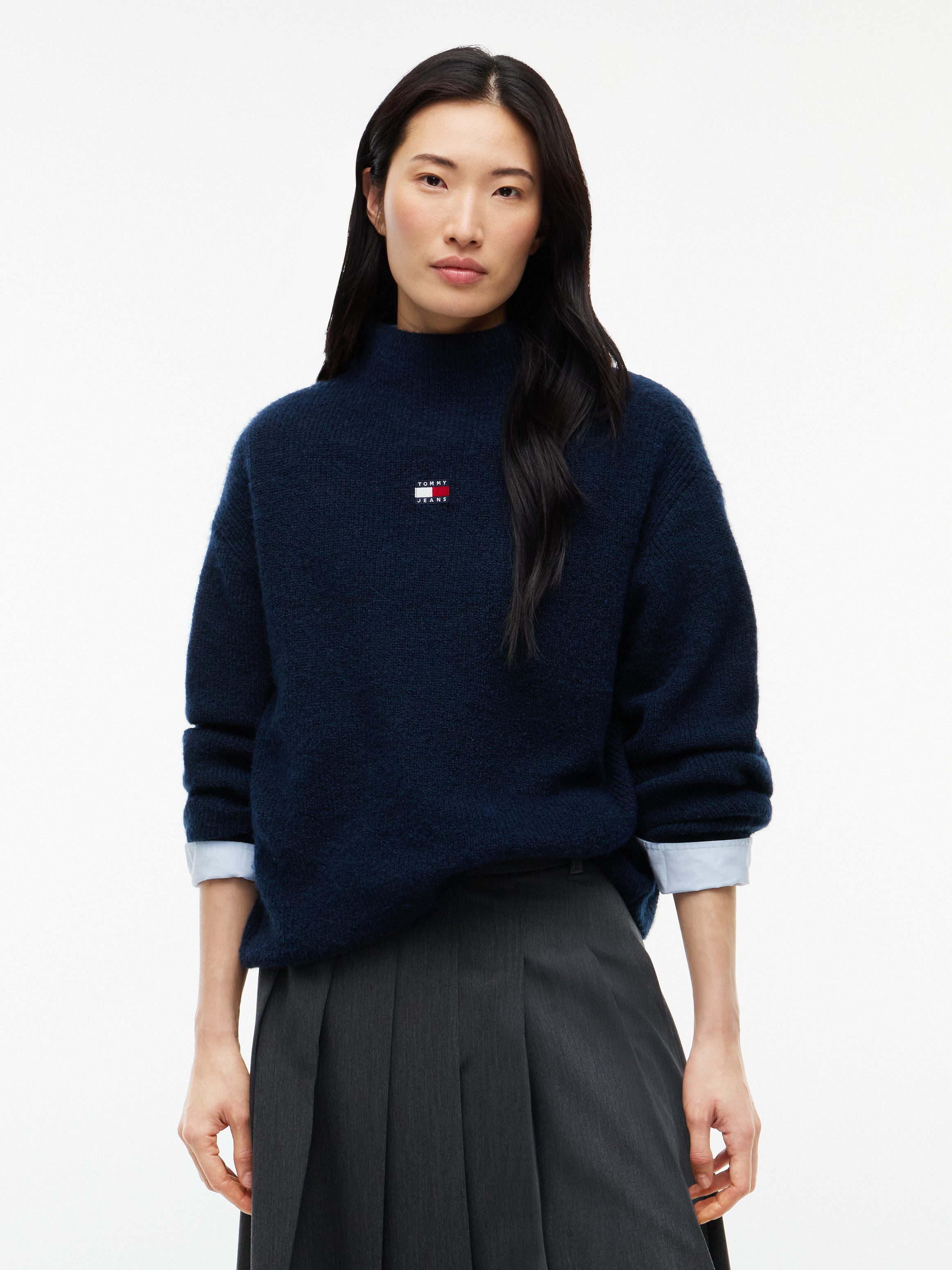 Tommy Jeans Stehkragenpullover TJW MOCKNECK BADGE SWEATER EXT Materialmix mit Alpaka