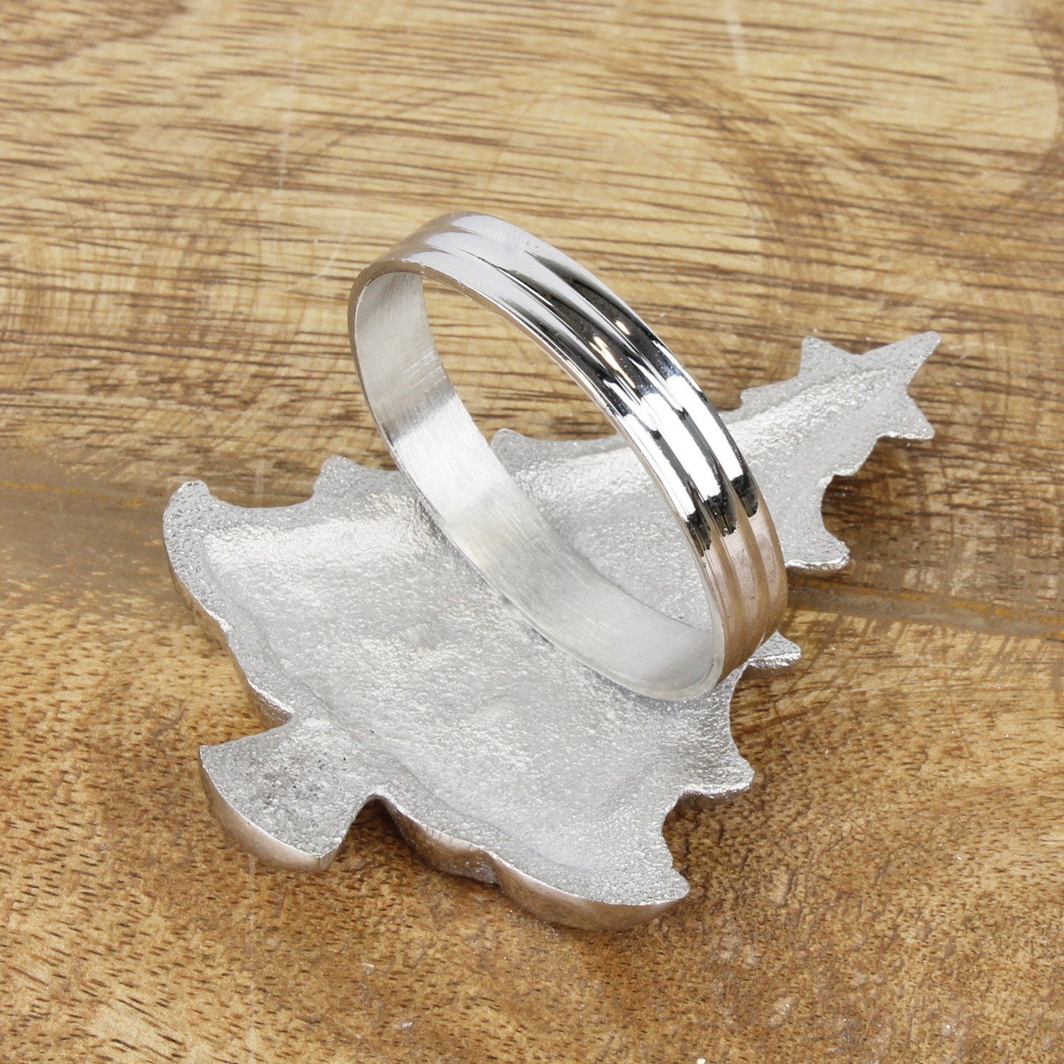 Macosa Home Serviettenring Festliche Tischdekoration Servietten-Halter Christbaum silber, Metall, (6er Set, 6-tlg., Komplett Set, Weihnachtsdeko), Tanne Tischset Tisch-Dekoration Accessoire
