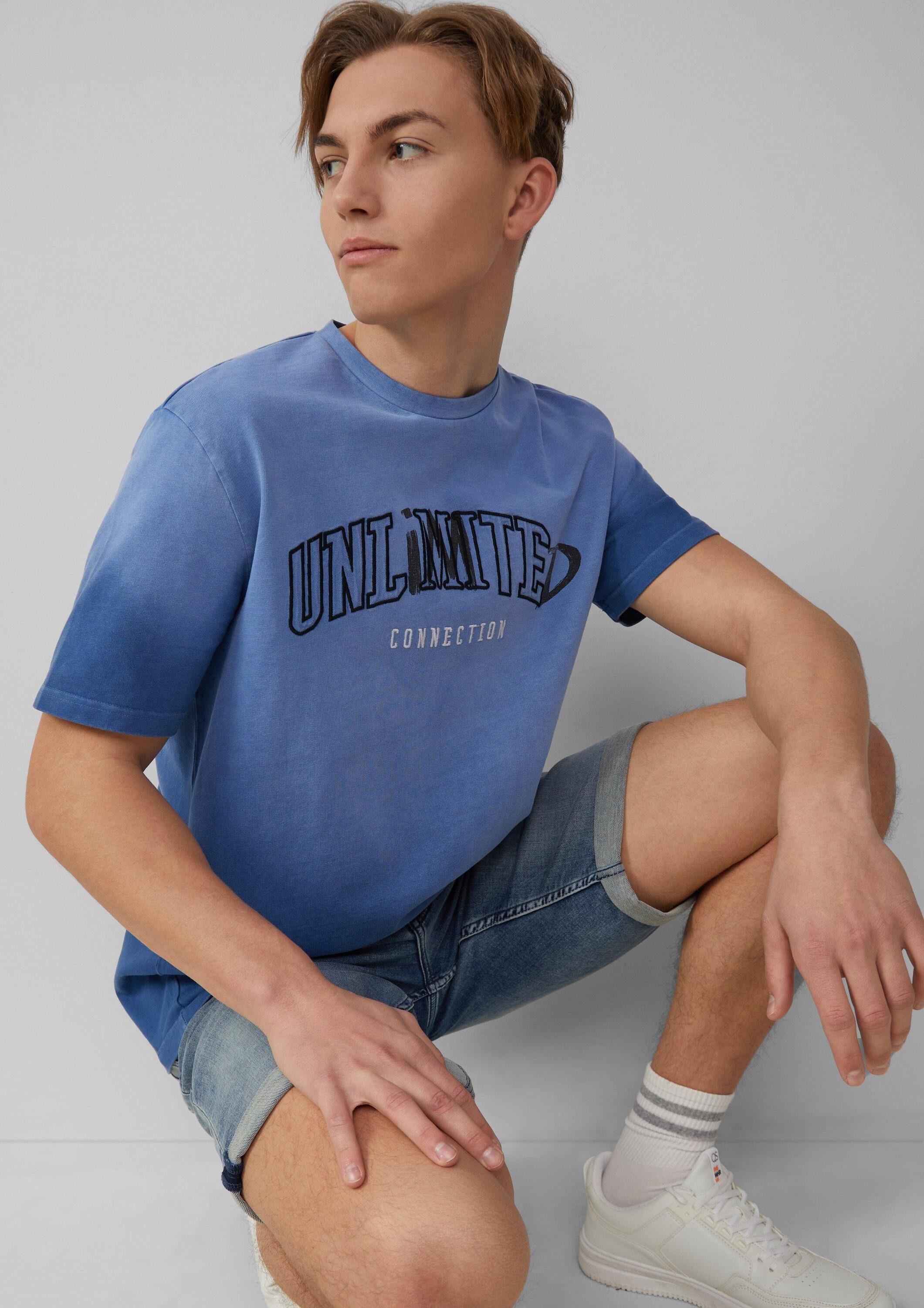 QS Kurzarmshirt T-Shirt T-Shirt mit Farbverlauf und Artwork