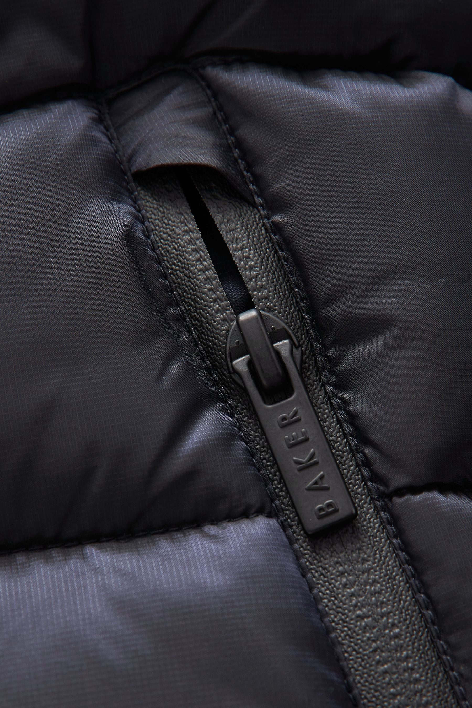 Baker by Ted Baker Steppweste Baker by Ted Baker Wasserabweisende Weste (1-tlg)