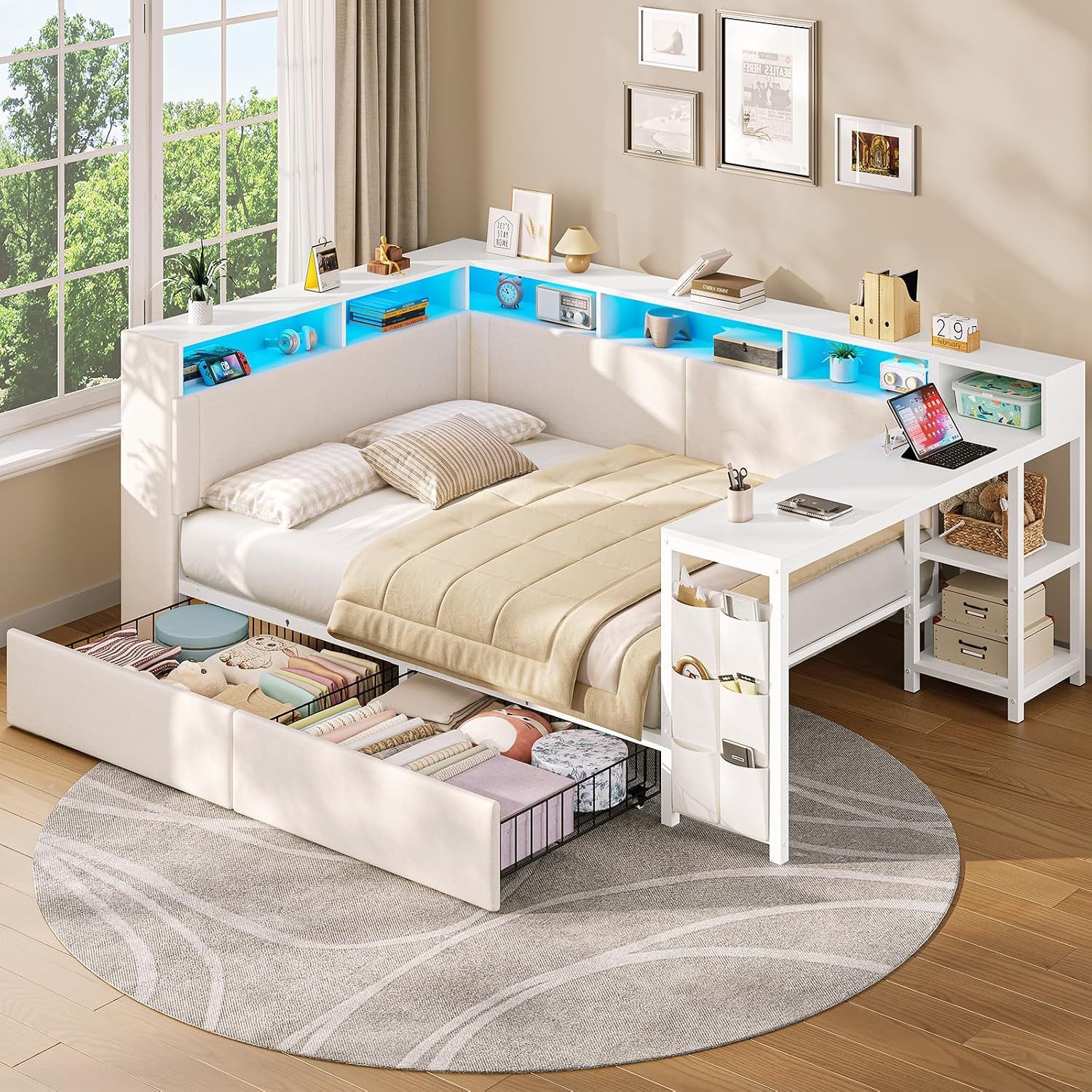 MSMASK Polsterbett L-Form mit LED-Beleuchtung, Ladestation & Schreibtisch, Schlafsofa, Jugendbett mit 2 Schubladen und 6 Staufächern, 140x200cm