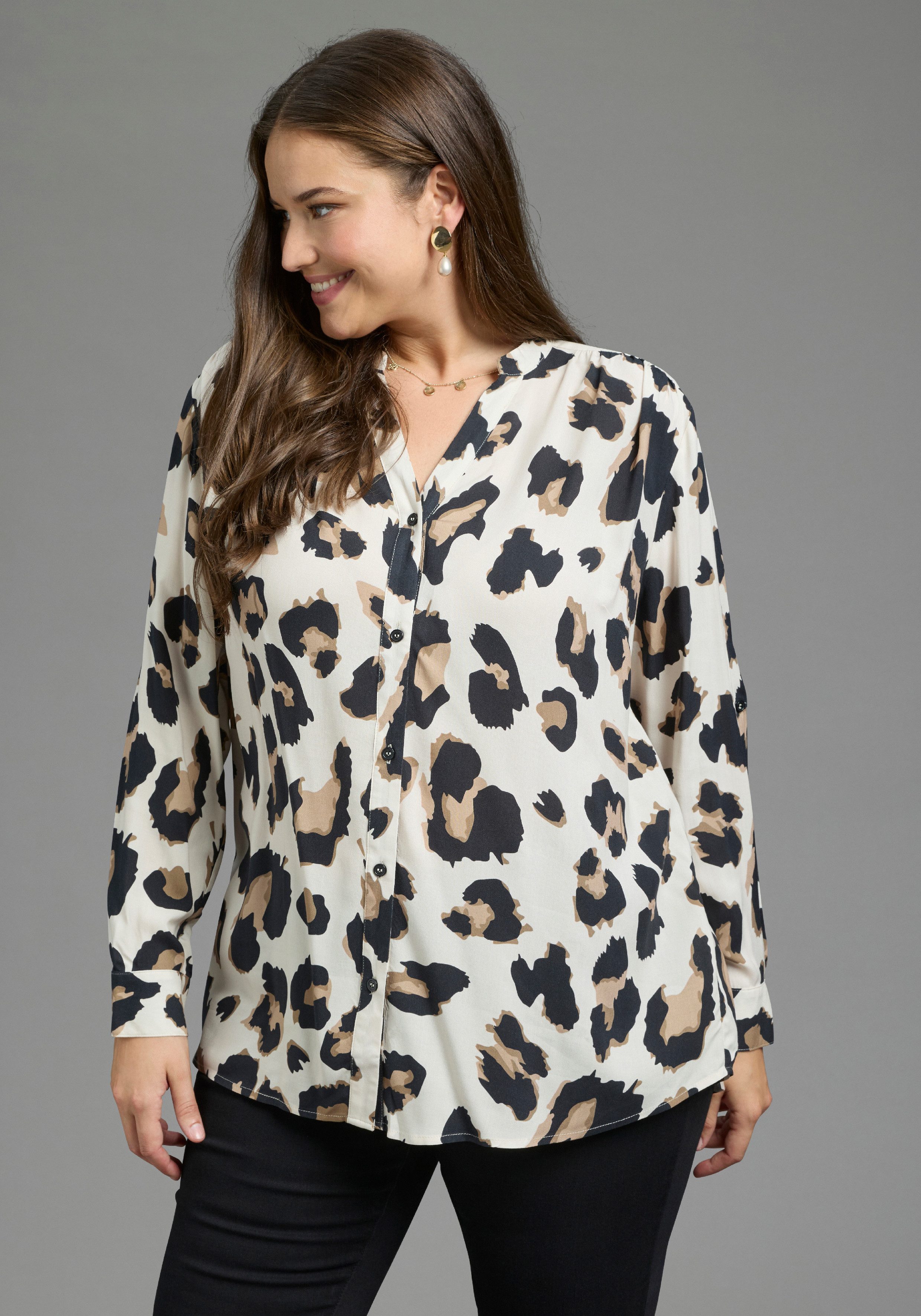 Laura Scott CURVE Longbluse Große Größen im Tunika Stil aus weicher Viskose. Reduzierter Preis € 44,99. Unverbindliche Preisempfehlung € 54,99, (€ 44,99 pro 1 Stk)