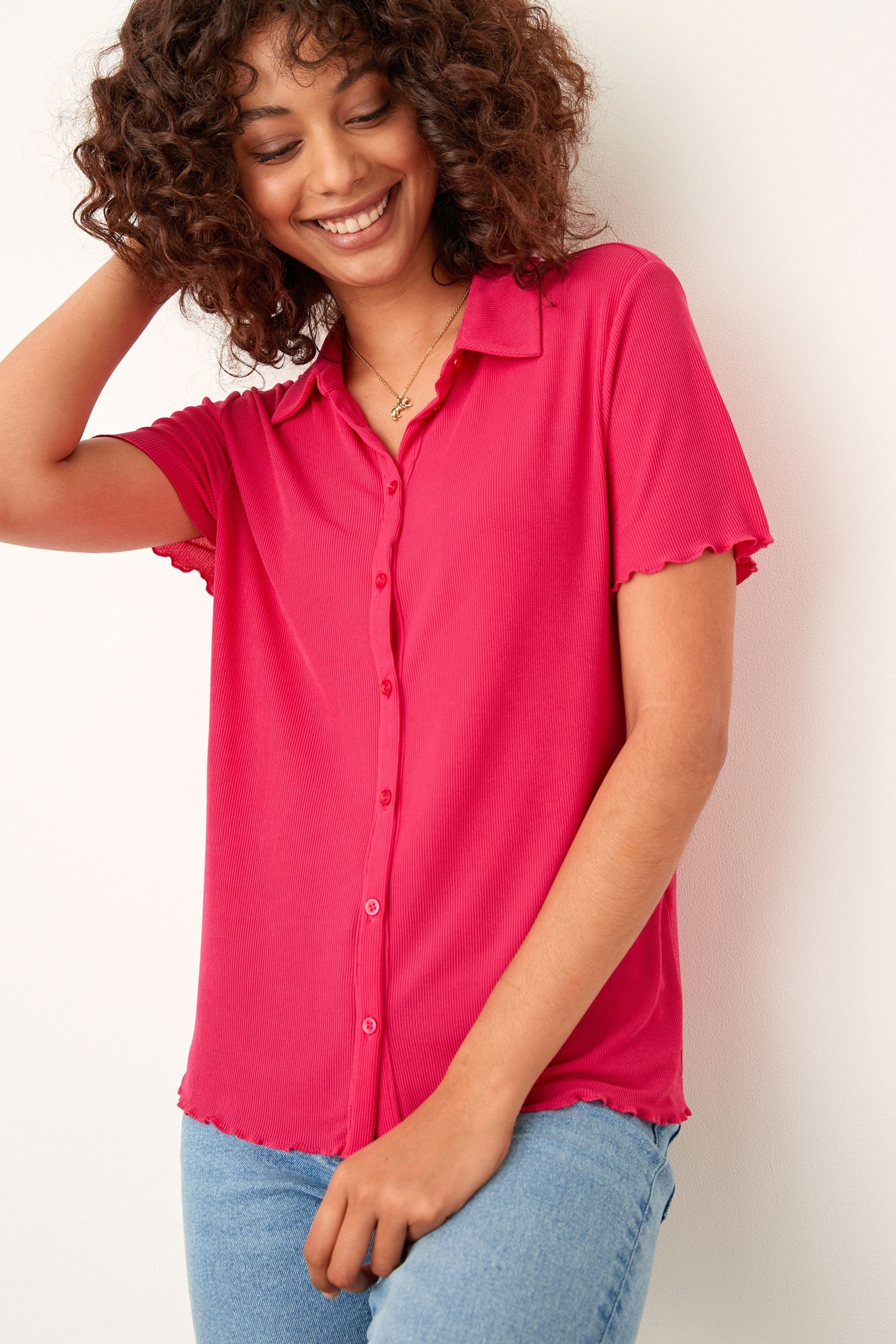 Pink (1-tlg) Glänzendes Next geripptes T-Shirt Kurzarmhemd
