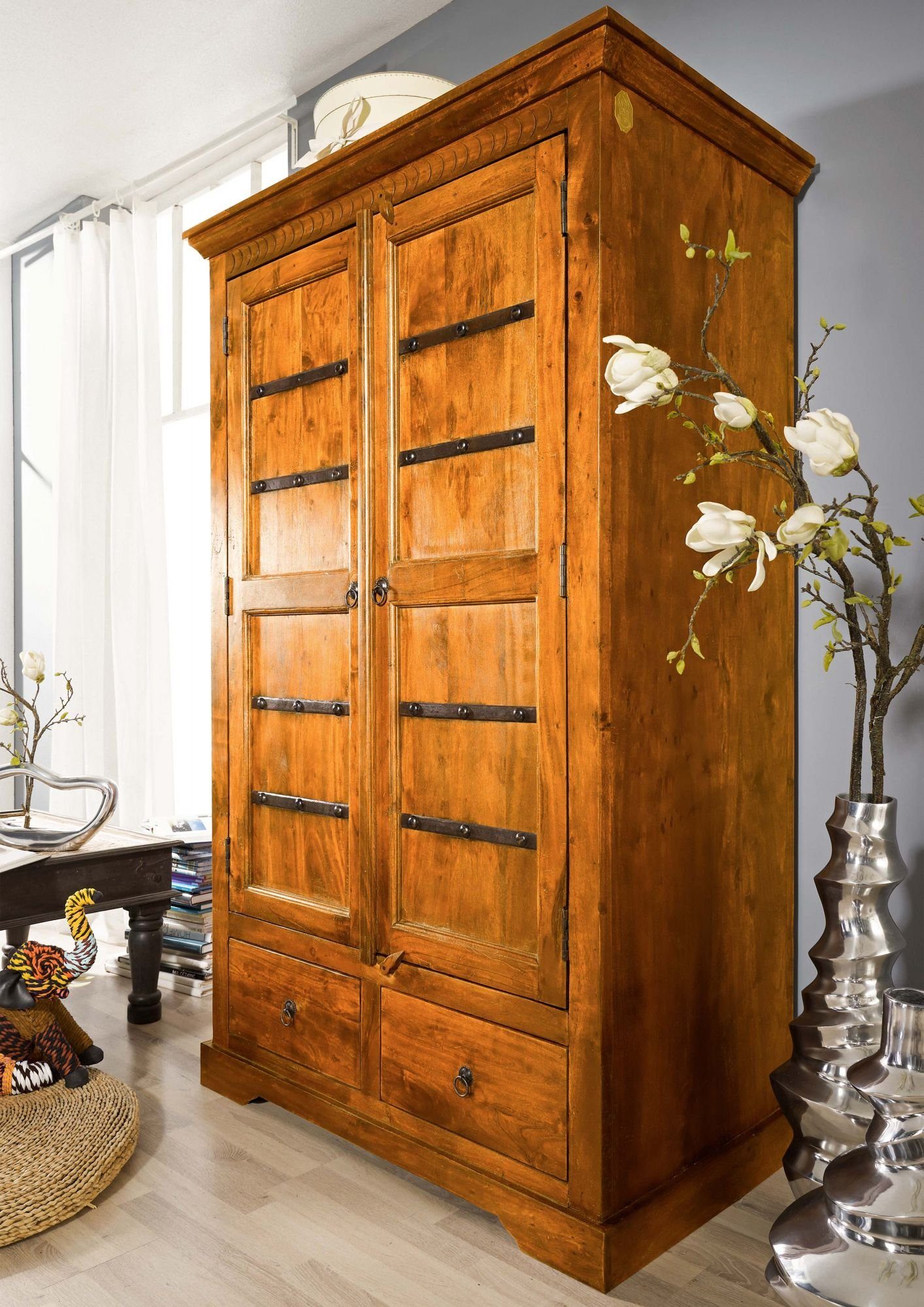 Massivmoebel24 Kleiderschrank OXFORD (Kleiderschrank Akazie 108x64x180 honig  lackiert OXFORD #0509) Kleiderschrank Akazie 108x64x180 honig  lackiert OXFORD #0509