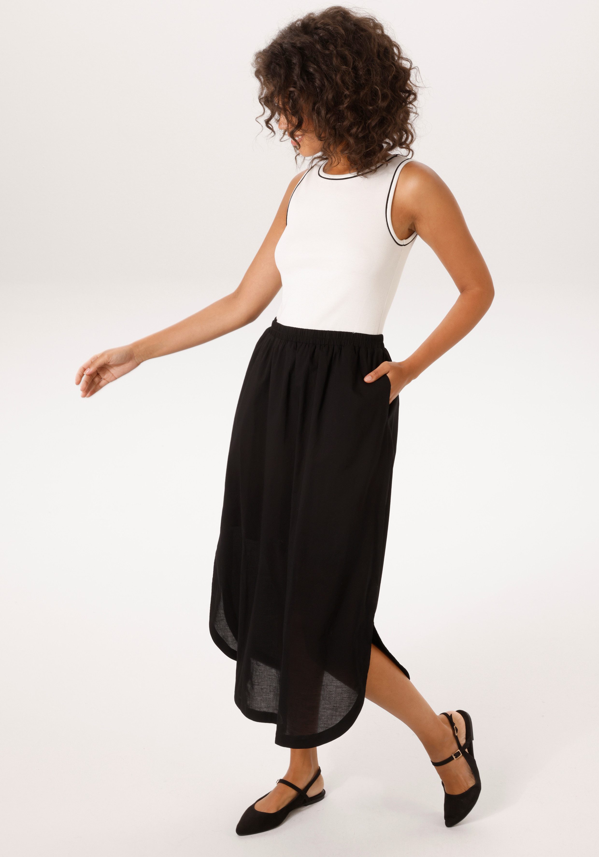 Aniston CASUAL Sommerkleid mit kontastfarbenen Pipings im Oberteil - NEUE KOLLEKTION. € 49,99, (€ 49,99 pro 1 Stk).