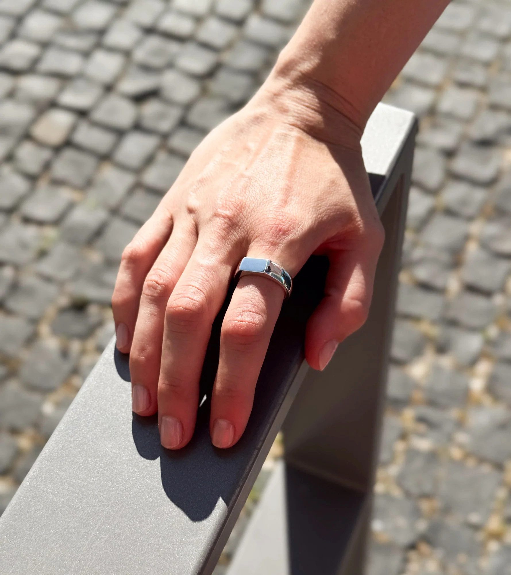Sternvoll Silberring Minimalistischer Siegelring 925 Silber, Rechteck, Hochglanzpoliert, Handgefertigt, 925 Silber, Rechteckig