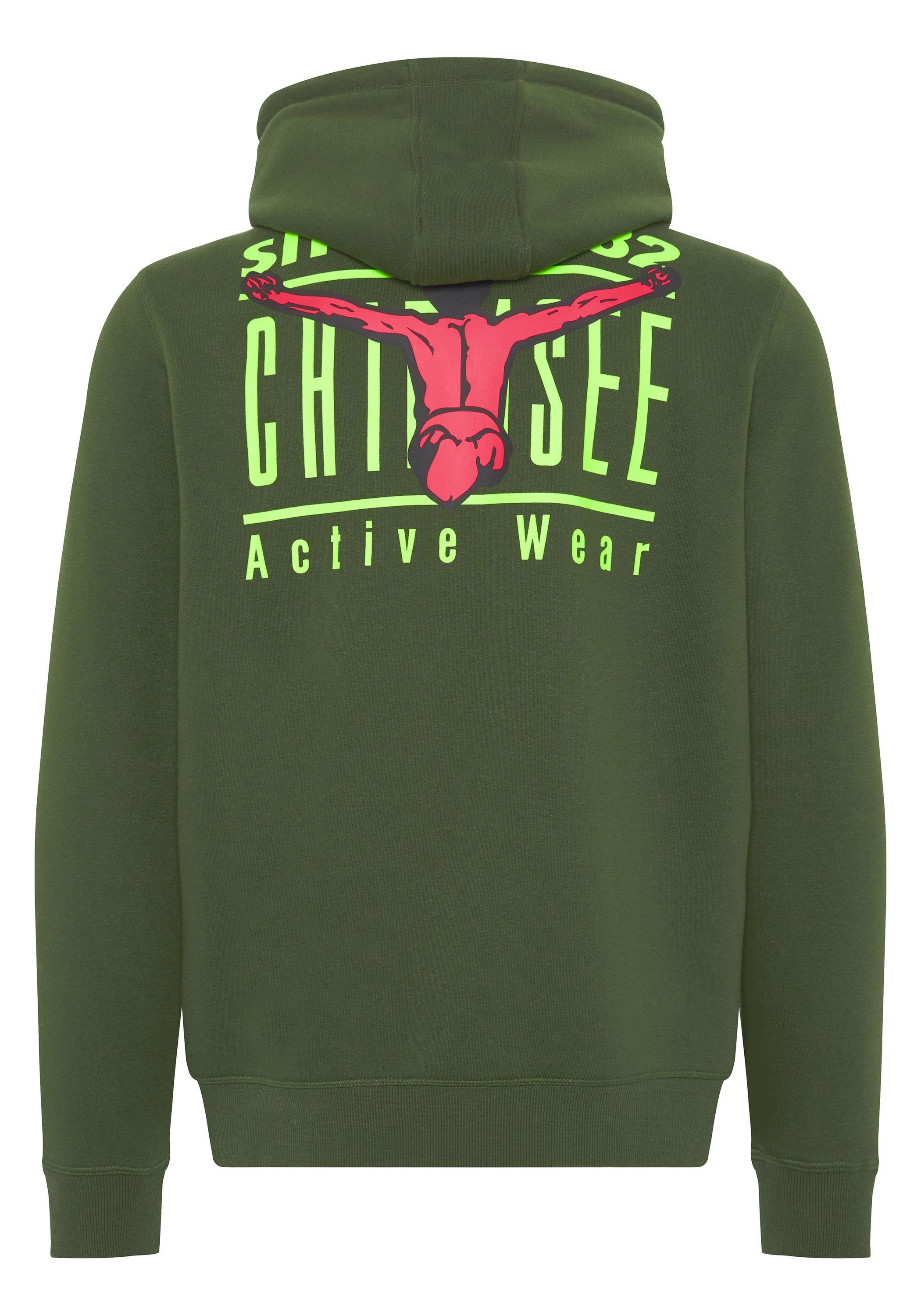 Chiemsee Sweatjacke Sweatjacke mit großem 1 Green Kombu Backprint 19-0417