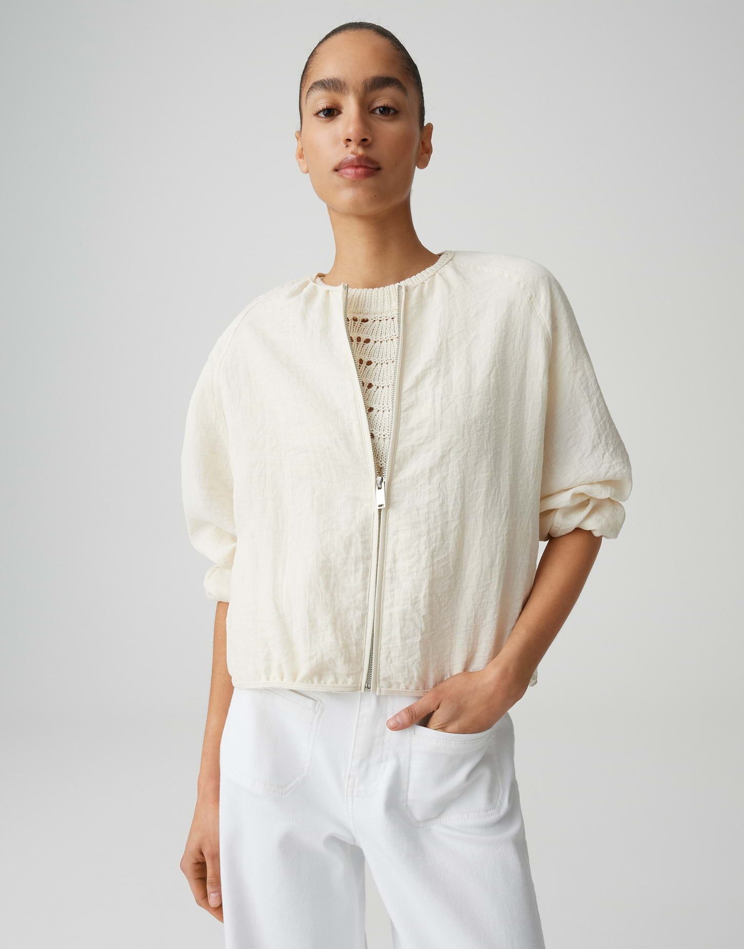 OPUS Jackenblazer Jarosa aus Webware mit Crepe Optik Raglanärmel, Nahttaschen vorne, matter Glanz in der Oberfläche, leicht