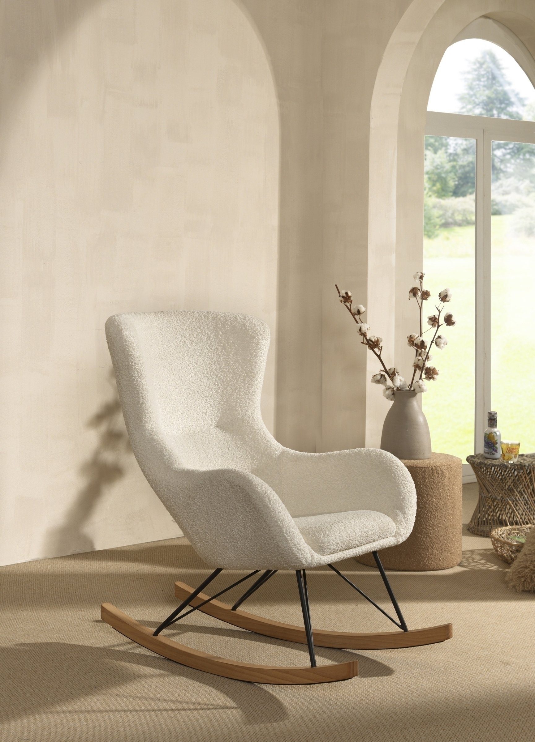 Vipack Schaukelstuhl ROCKY, in Bouclé Creme-Weiß, Stoff und Holz - 76x101x110 (BxHxT)
