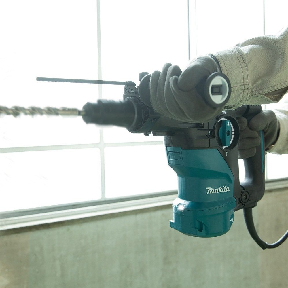Makita Bohrhammer, max. 840 U/min, Kombihammer SDS-PLUS, HR3012FCJ, 1.050 W, 30 mm in MAKPAC 4